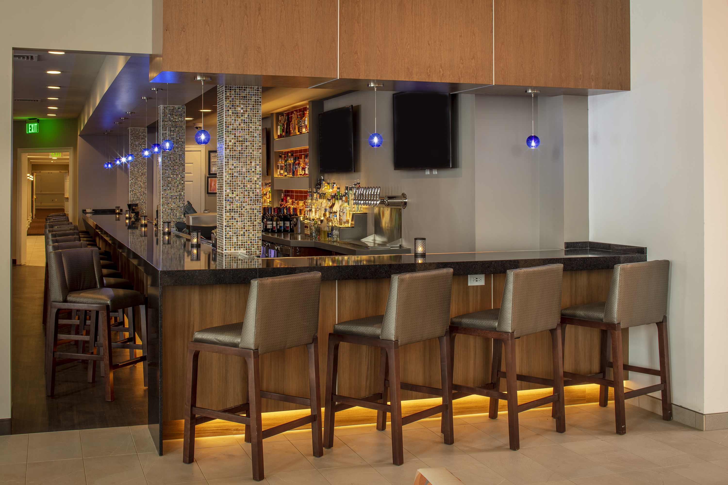 Bar at Collegian Hotel & Suites, Trademark Collection by Wyndham in Syracuse, New York