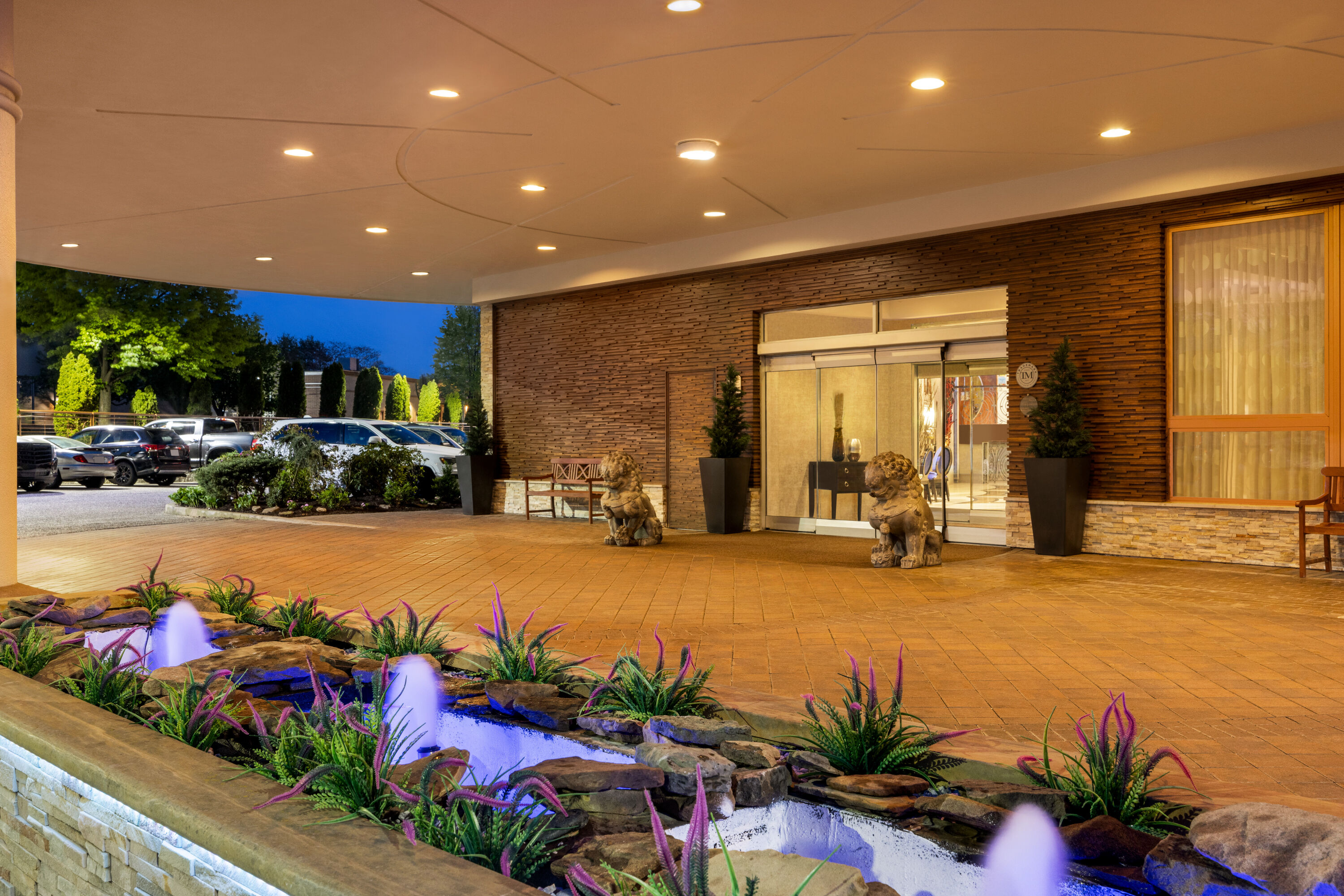 Exterior of Viana Hotel and Spa, Trademark Collection by Wyndham hotel in Westbury, New York