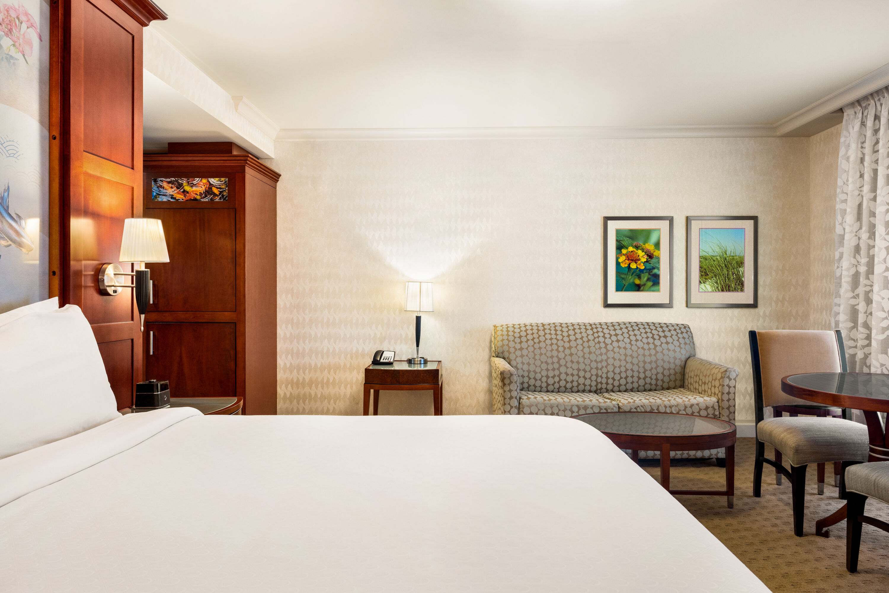 Guest room at the Viana Hotel and Spa, Trademark Collection by Wyndham in Westbury, New York