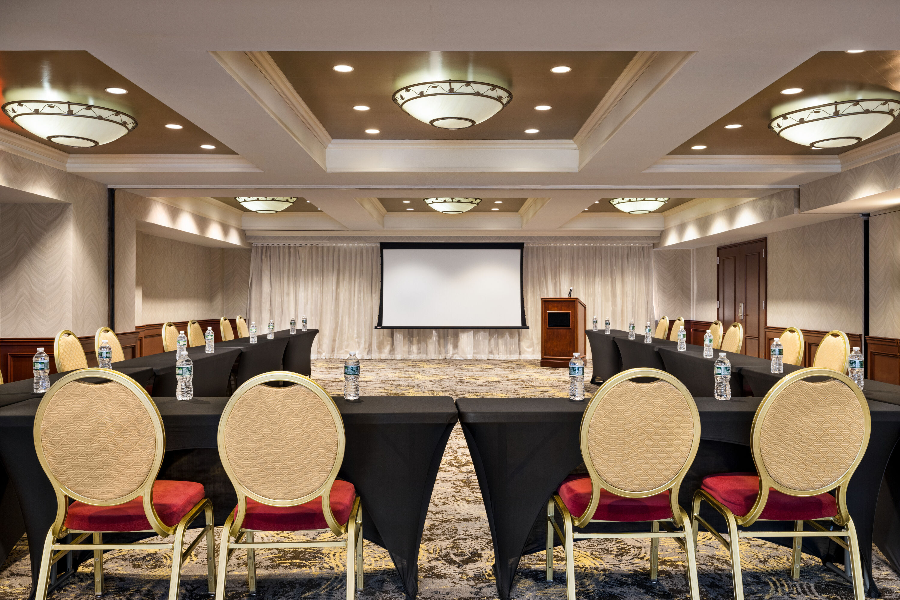 U-shape meeting room at Viana Hotel and Spa, Trademark Collection by Wyndham in Westbury, New York