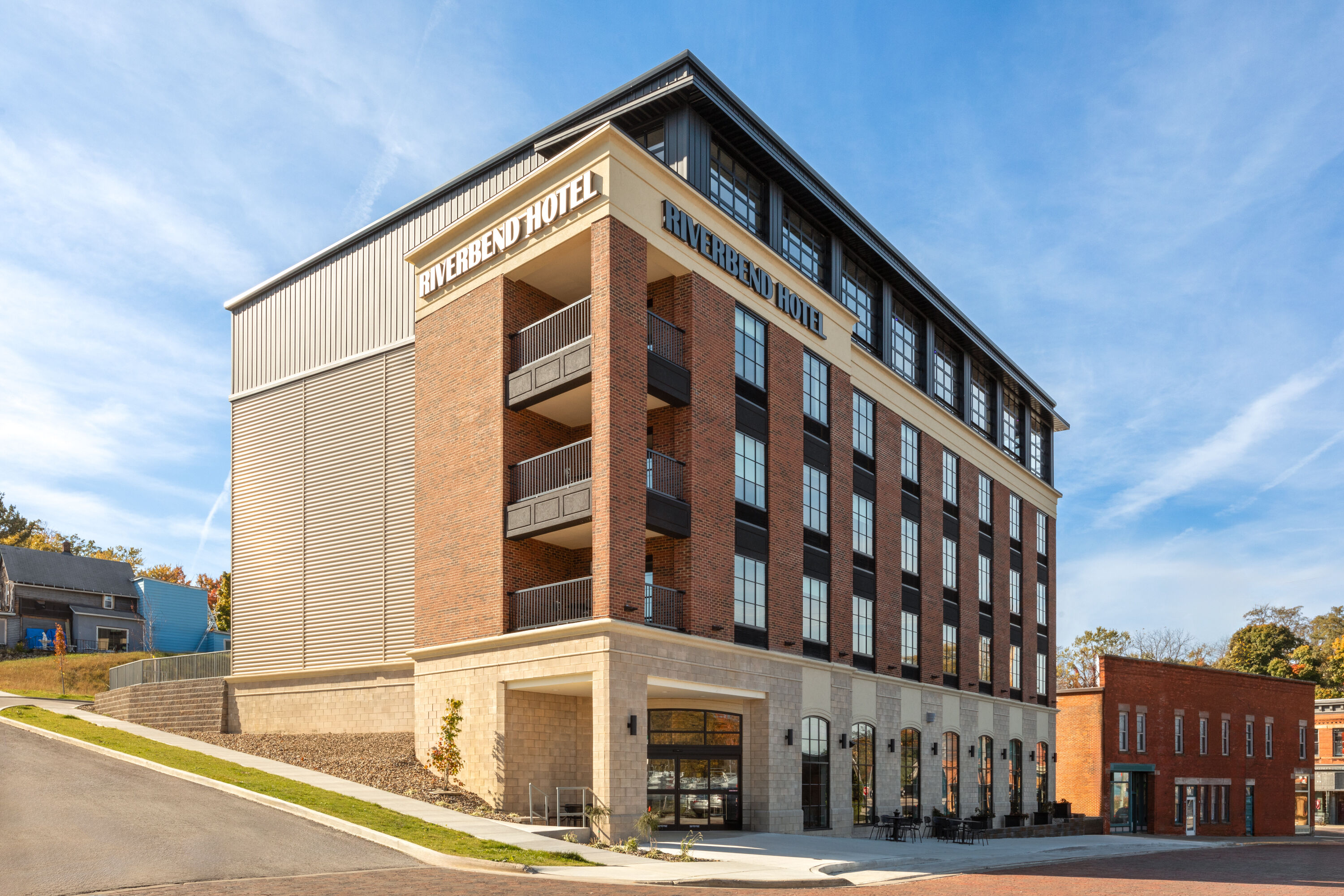 The Inn At Burlington Trademark Collection By Wyndham Riverbend Hotel and Suites, Trademark Collection by Wyndham | Ashtabula