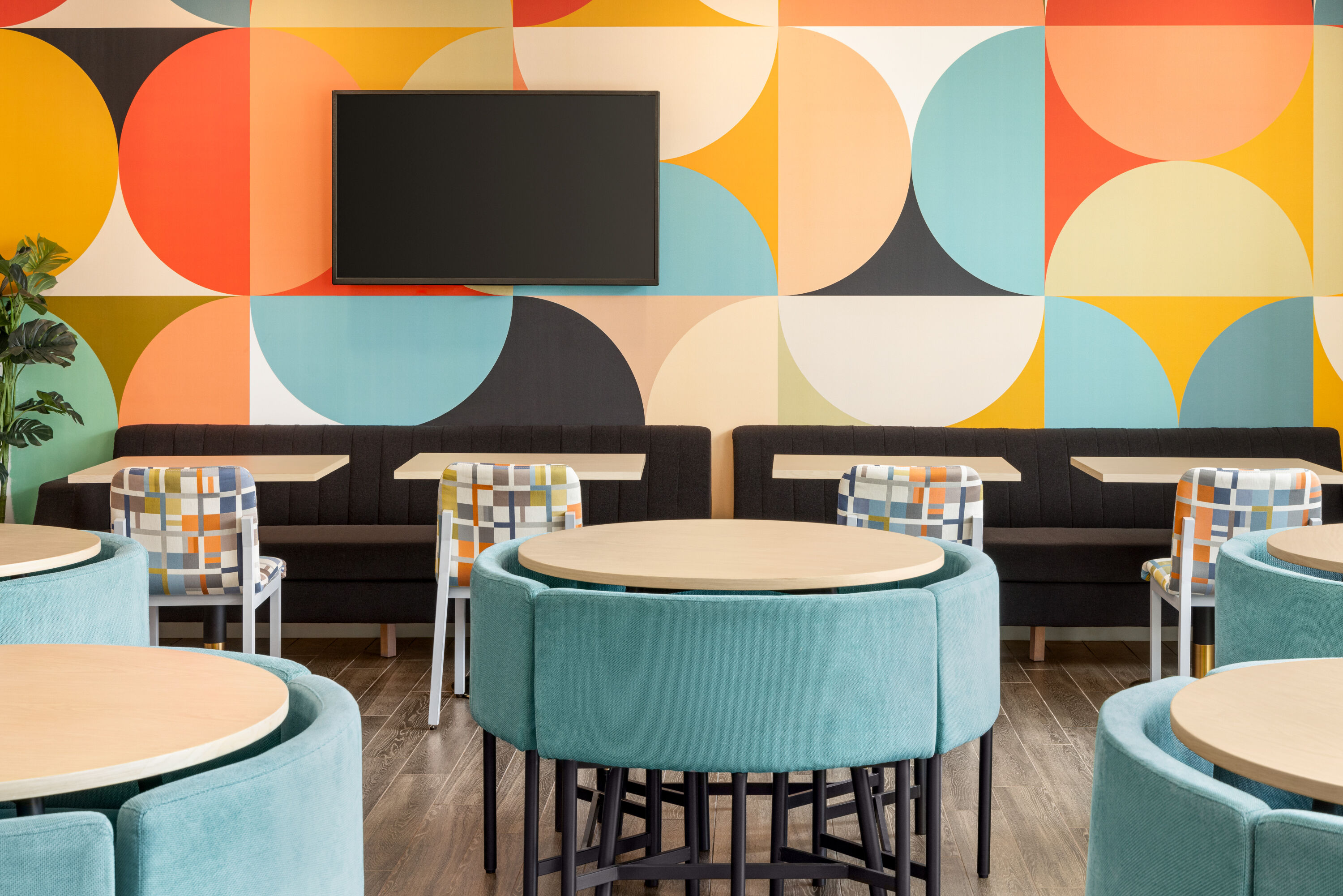 The Orbit Hotel, Trademark Collection by Wyndham restaurant in Fairview Park, Ohio