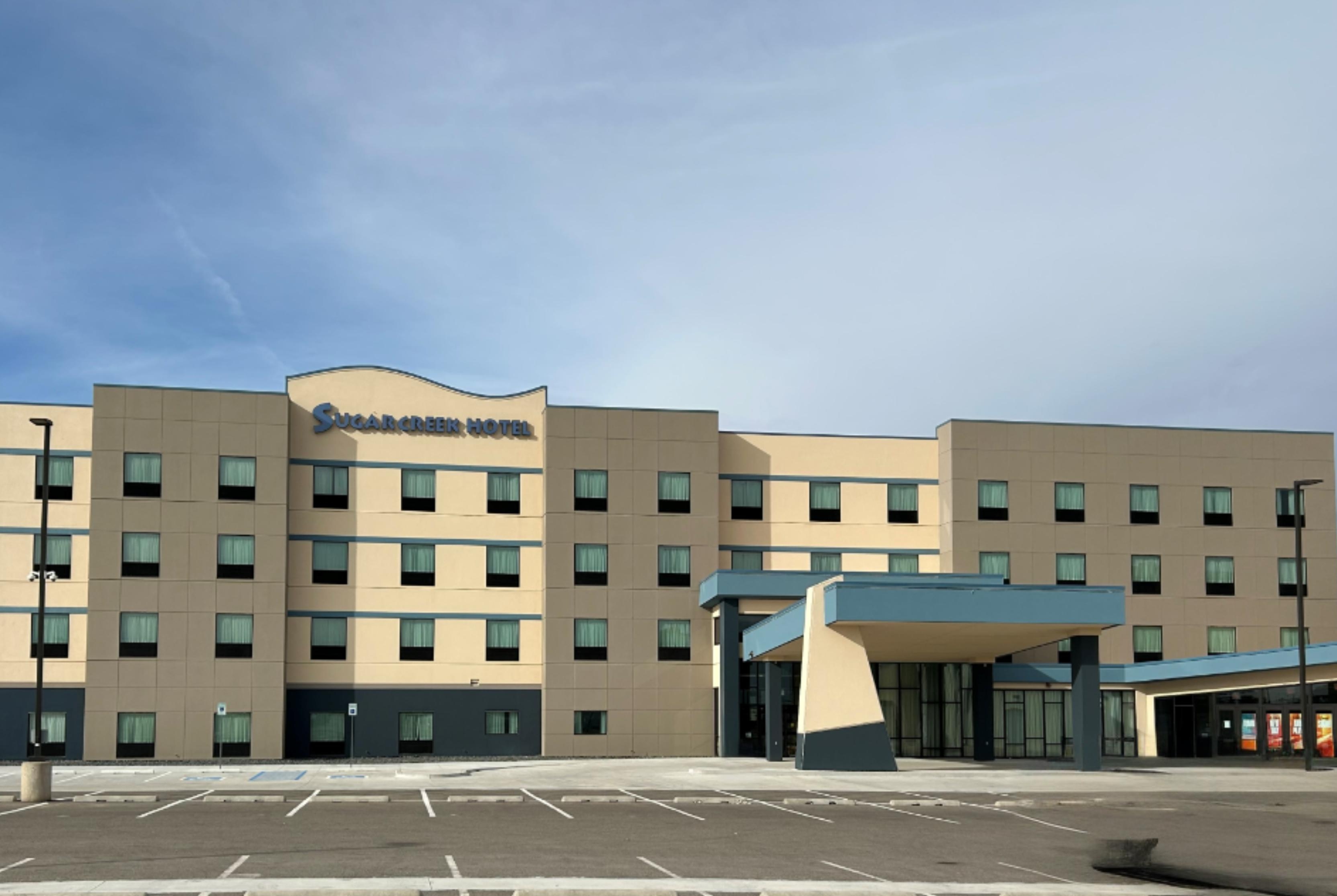 Exterior of Sugar Creek Hotel, Trademark Collection by Wyndham hotel in Hinton, Oklahoma