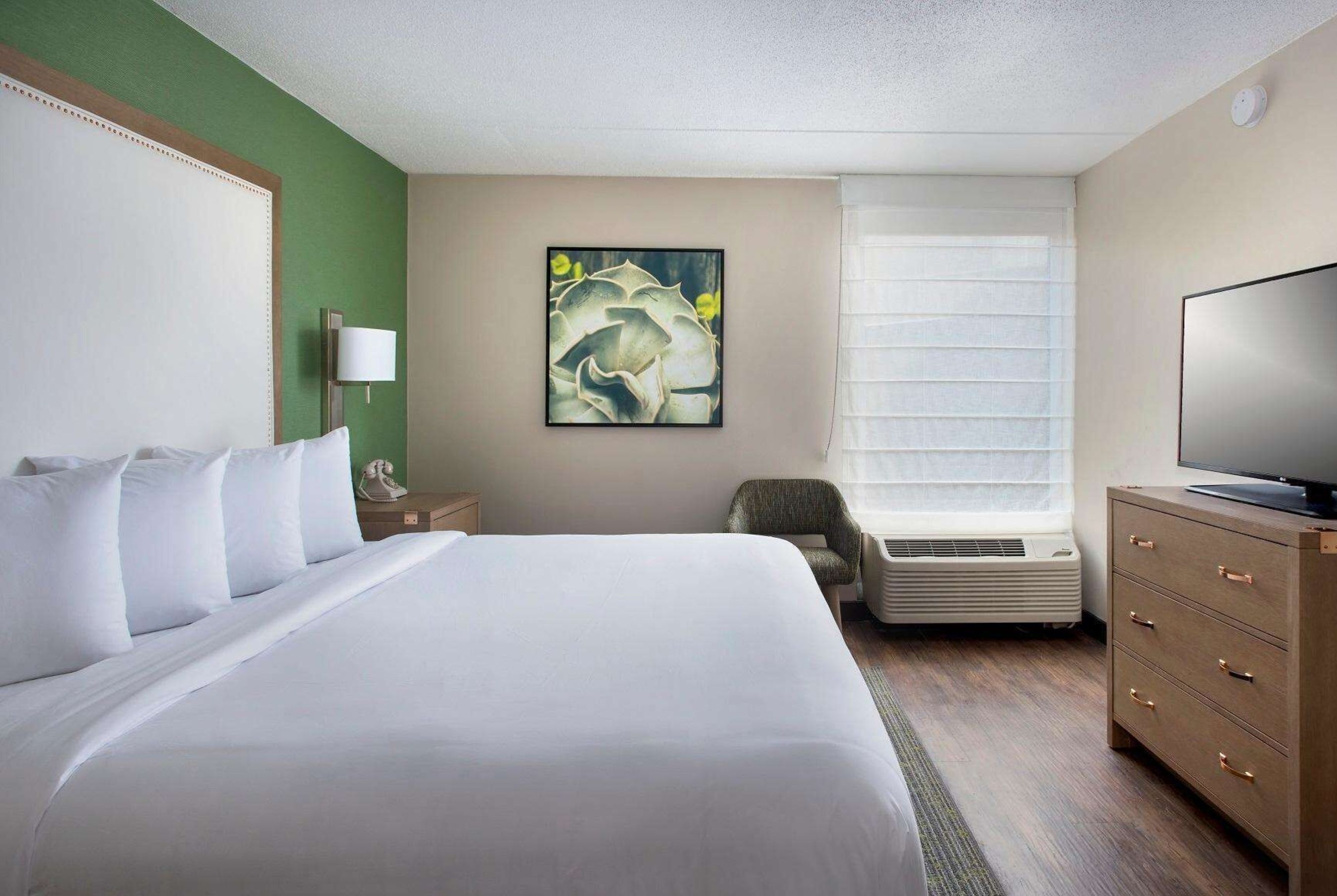 Guest room at the The Hayes Street Hotel, Trademark Collection by Wyndham in Nashville, Tennessee