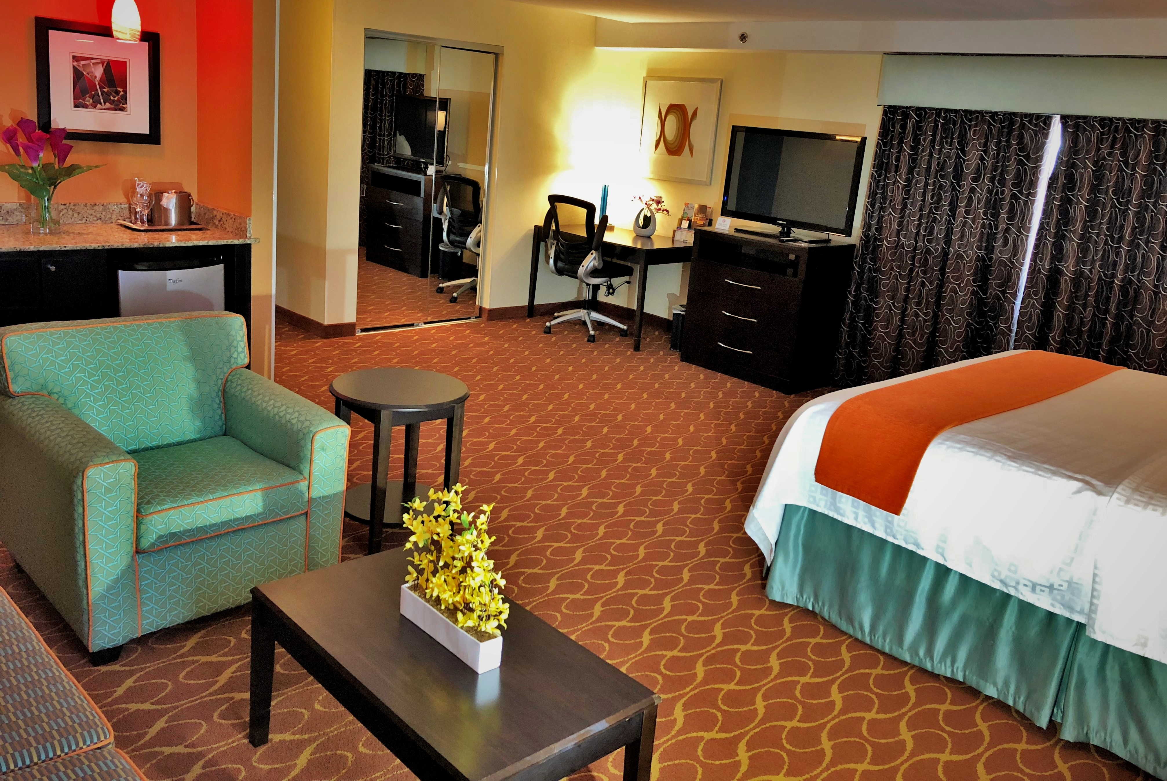 Guest room at the Lux Hotel & Spa, Trademark Collection by Wyndham in Arlington, Texas