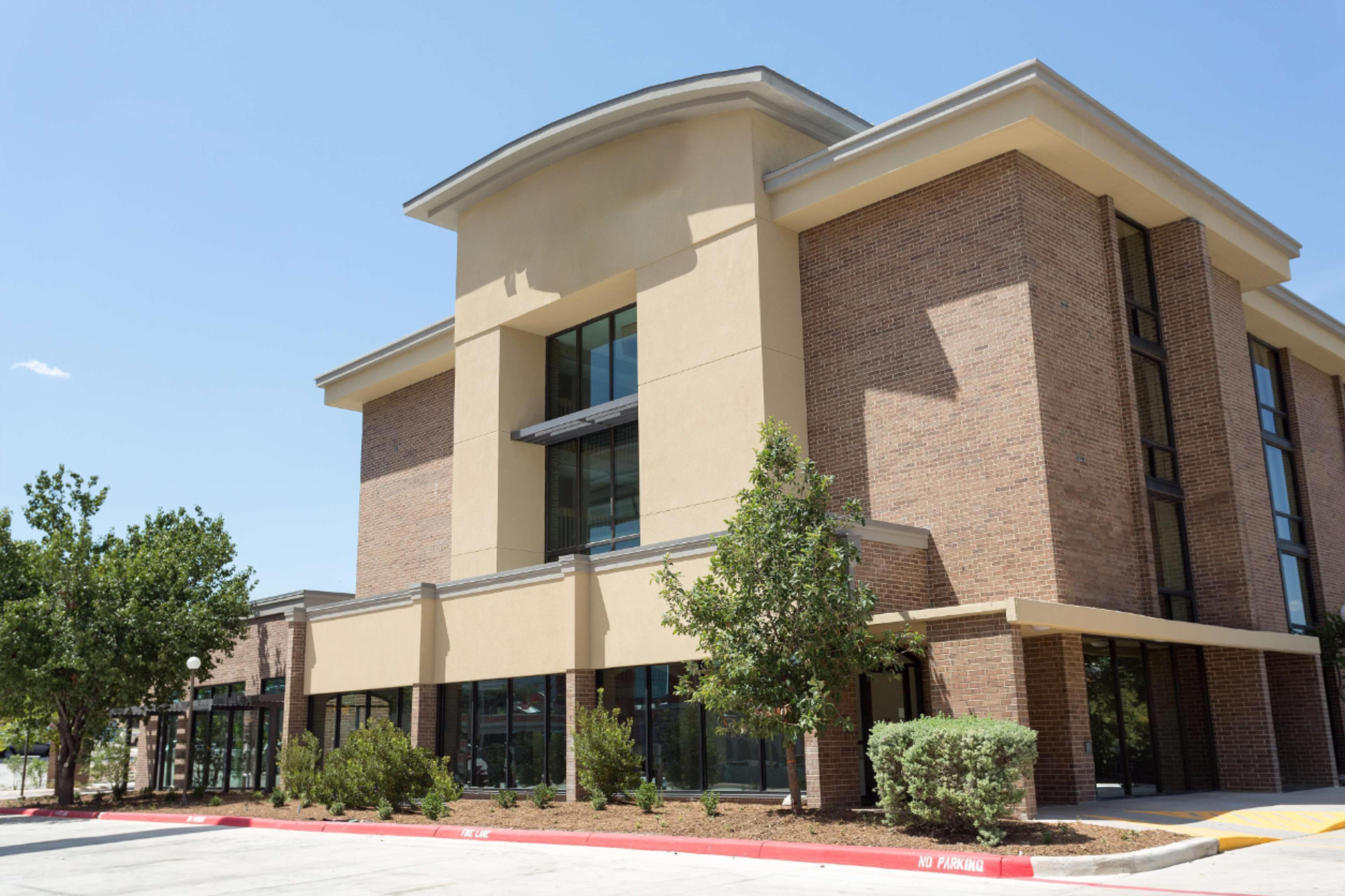 Exterior of Heritage Inn Suites San Antonio Airpt, Trademark by Wyndham hotel in San Antonio, Texas