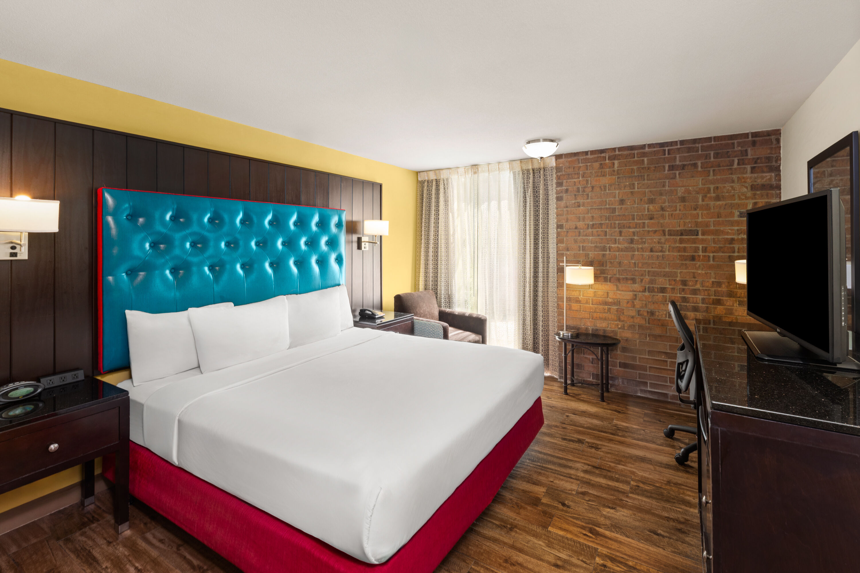 Guest room at the Heritage Inn & Suites San Antonio Airport, Trademark Wyndham in San Antonio, Texas