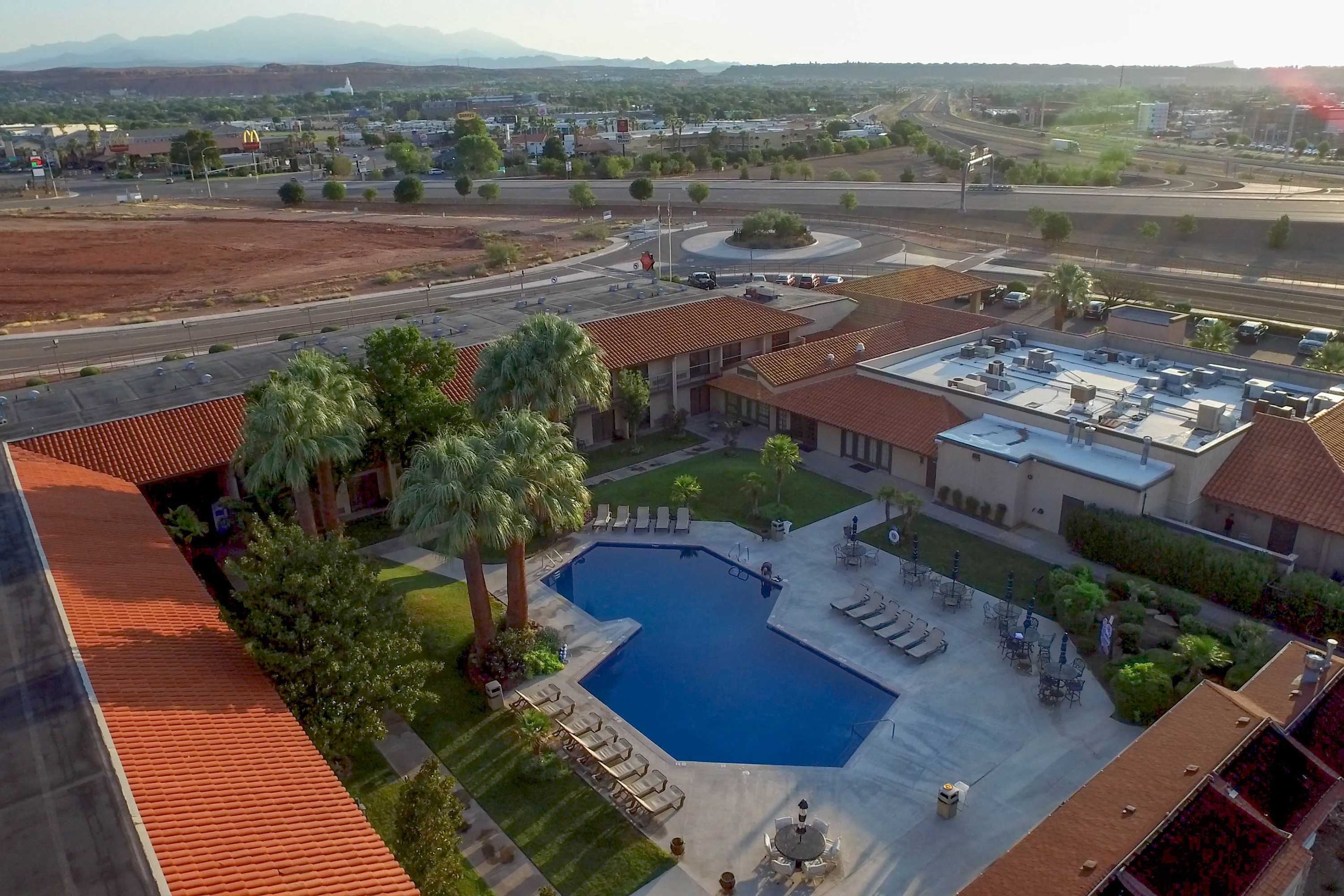 Desert Garden Inn Trademark Collection By Wyndham St