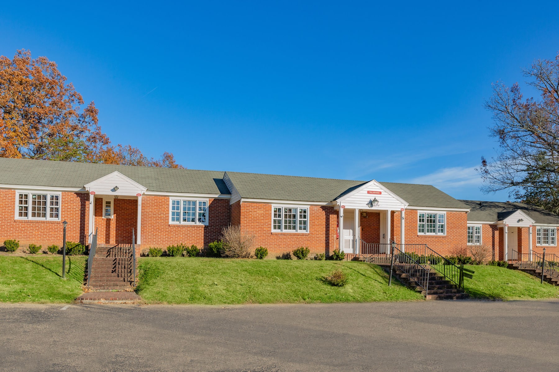 Exterior of Natural Bridge Hotel, Trademark Collection by Wyndham hotel in Natural Bridge, Virginia