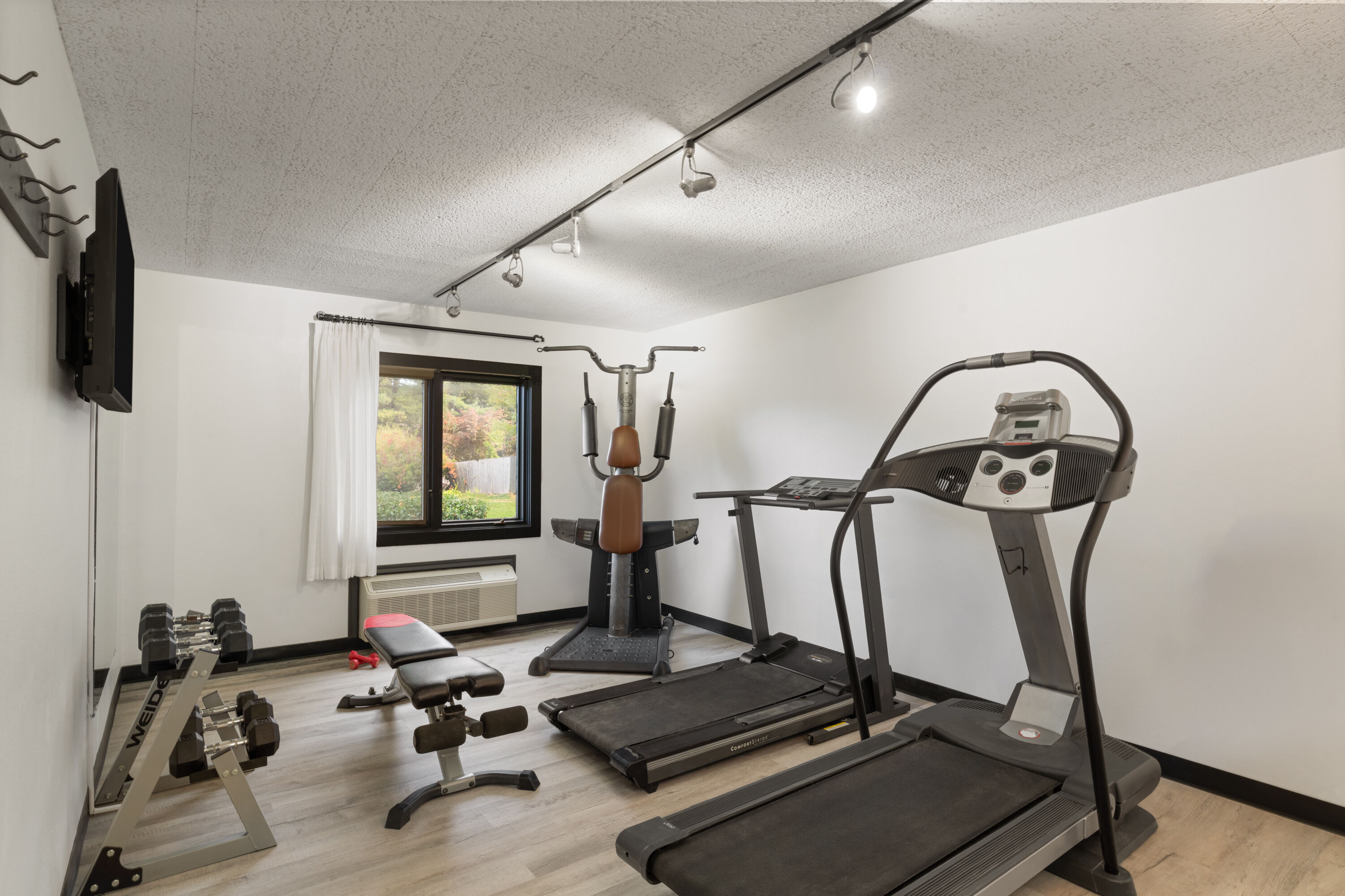 Fitness room at Hotel Vervana, Trademark Collection by Wyndham in Bennington, Vermont