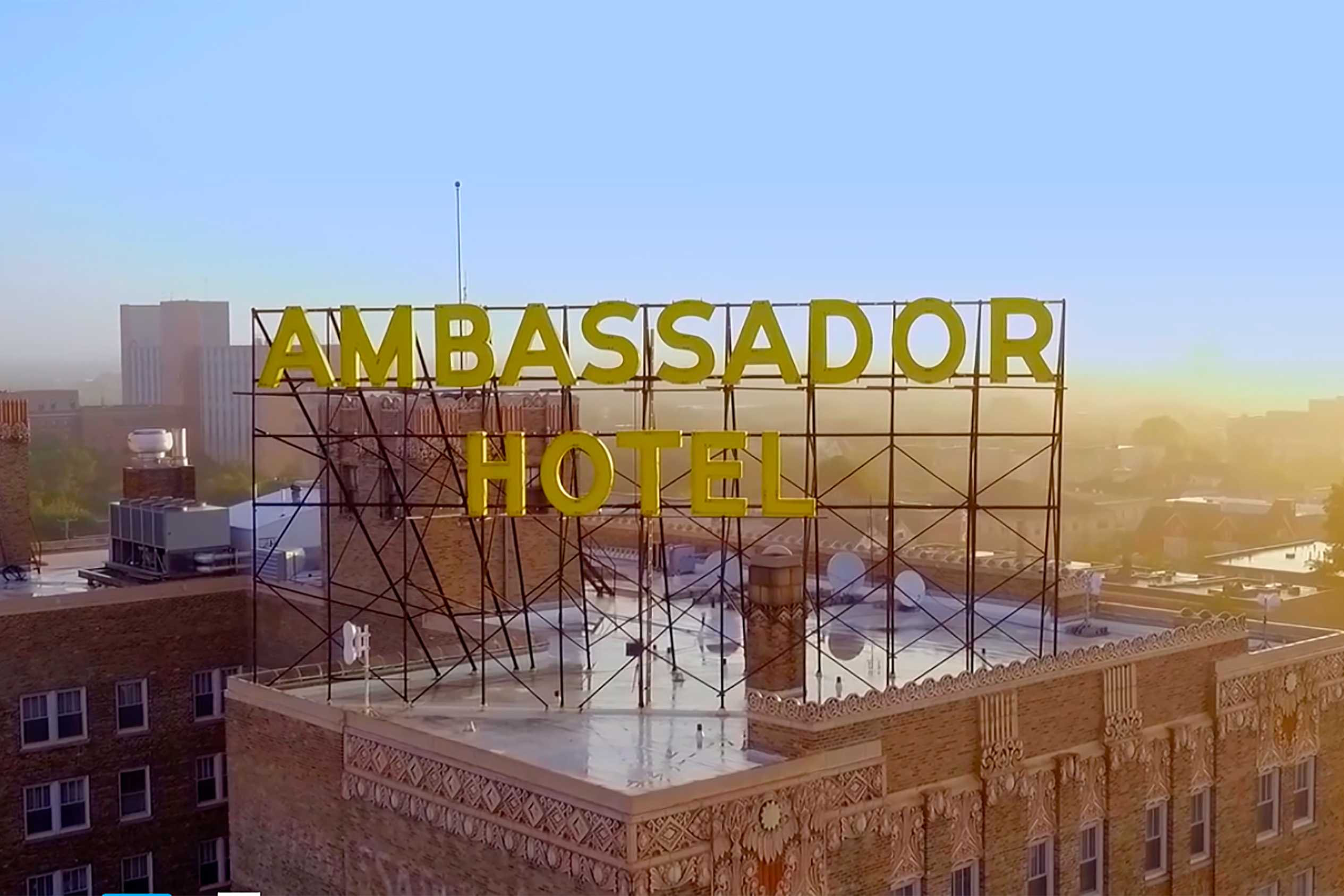 Exterior of Ambassador Hotel Milwaukee, Trademark Collection by Wyndham hotel in Milwaukee, Wisconsin