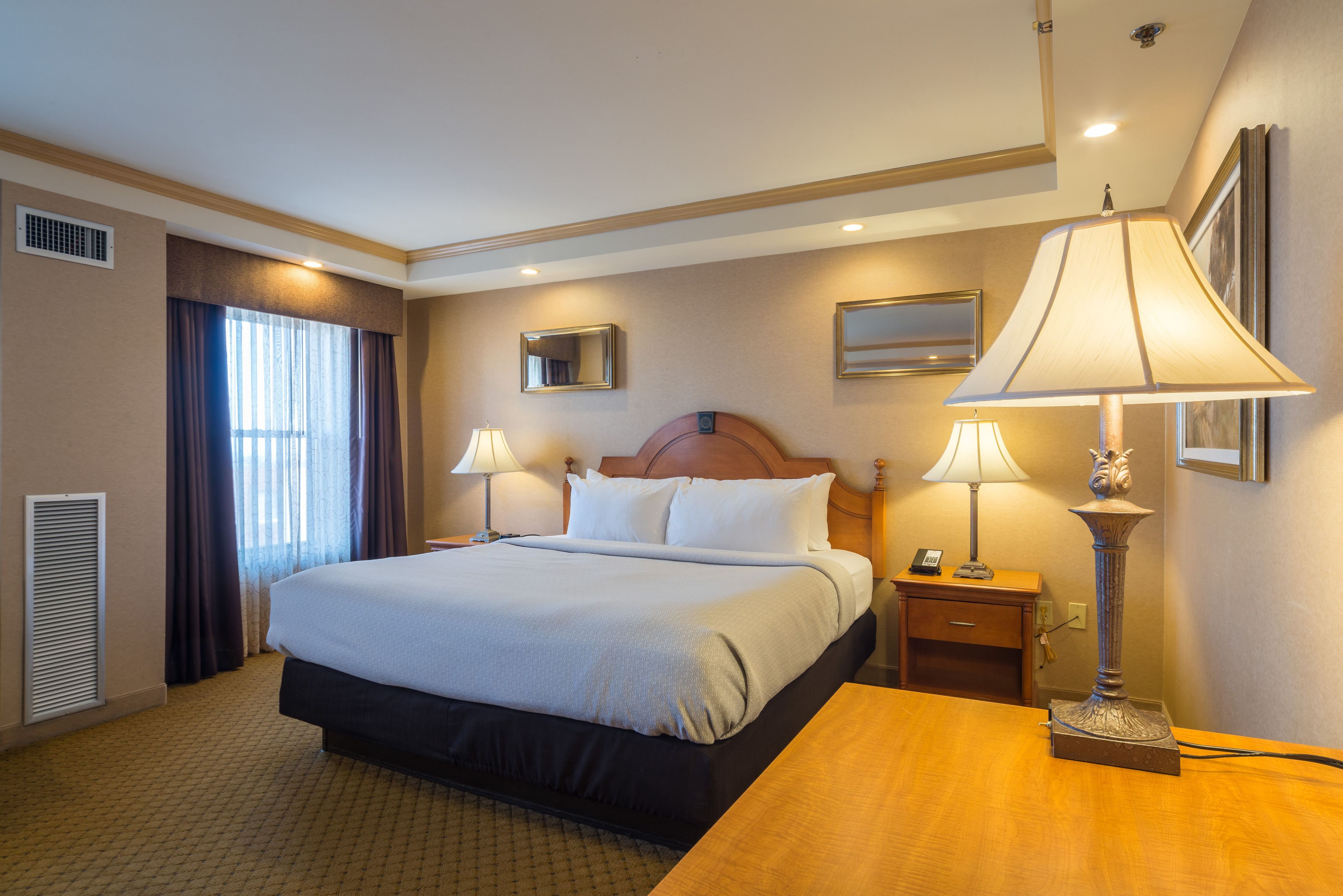 Guest room at the Ambassador Hotel Milwaukee, Trademark Collection by Wyndham in Milwaukee, Wisconsin