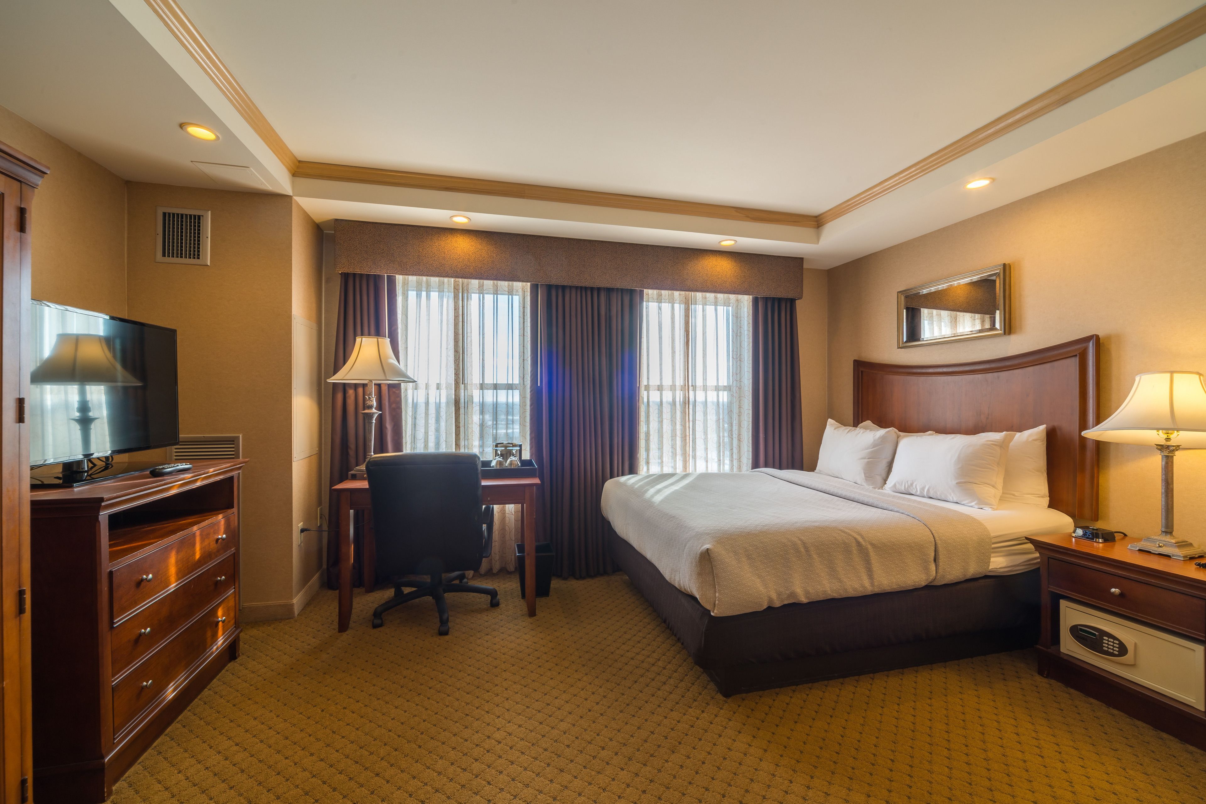 Guest room at the Ambassador Hotel Milwaukee, Trademark Collection by Wyndham in Milwaukee, Wisconsin