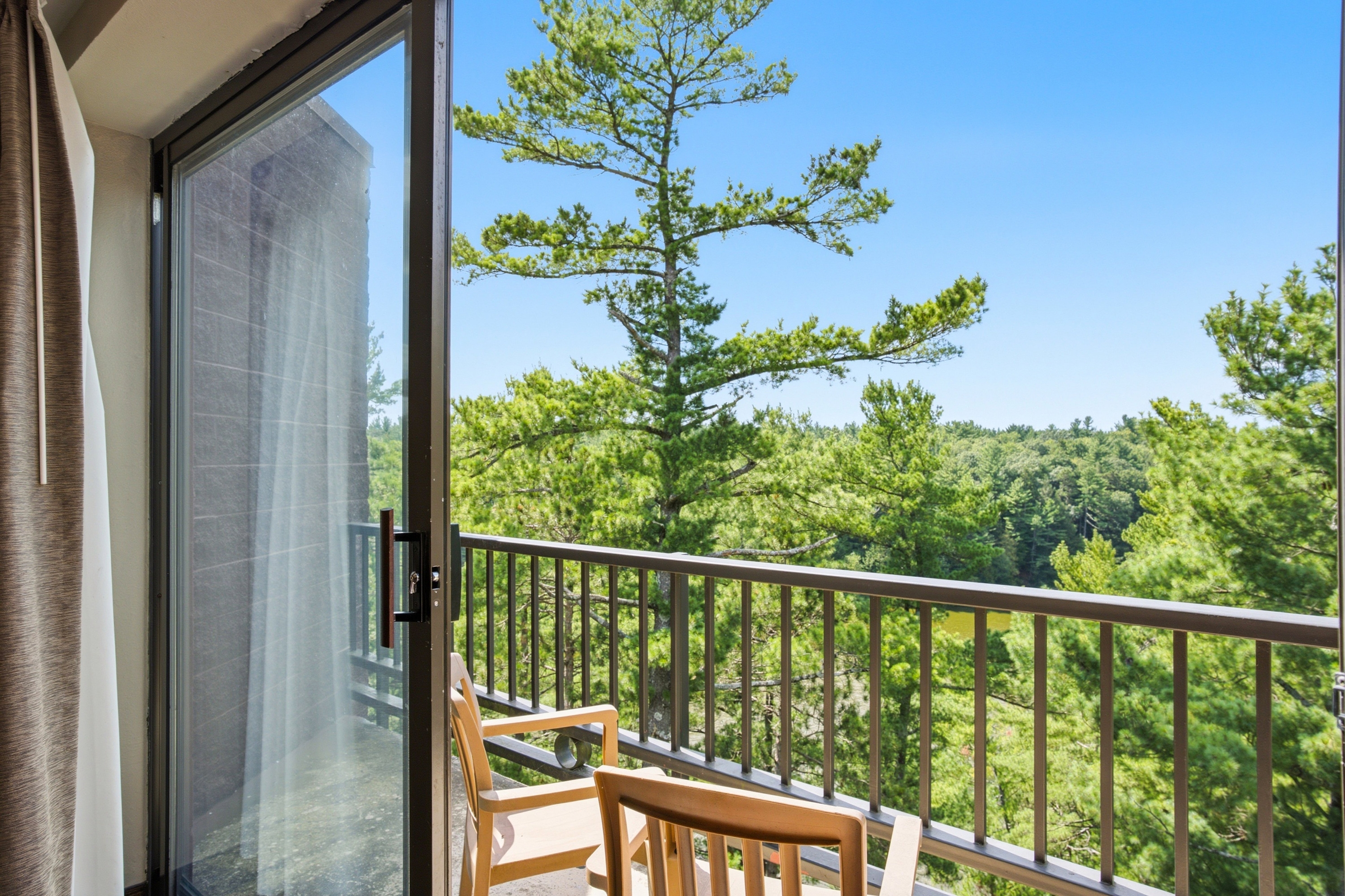 Guest room feature at the Chula Vista Resort, Trademark Collection by Wyndham in Wisconsin Dells, Wisconsin