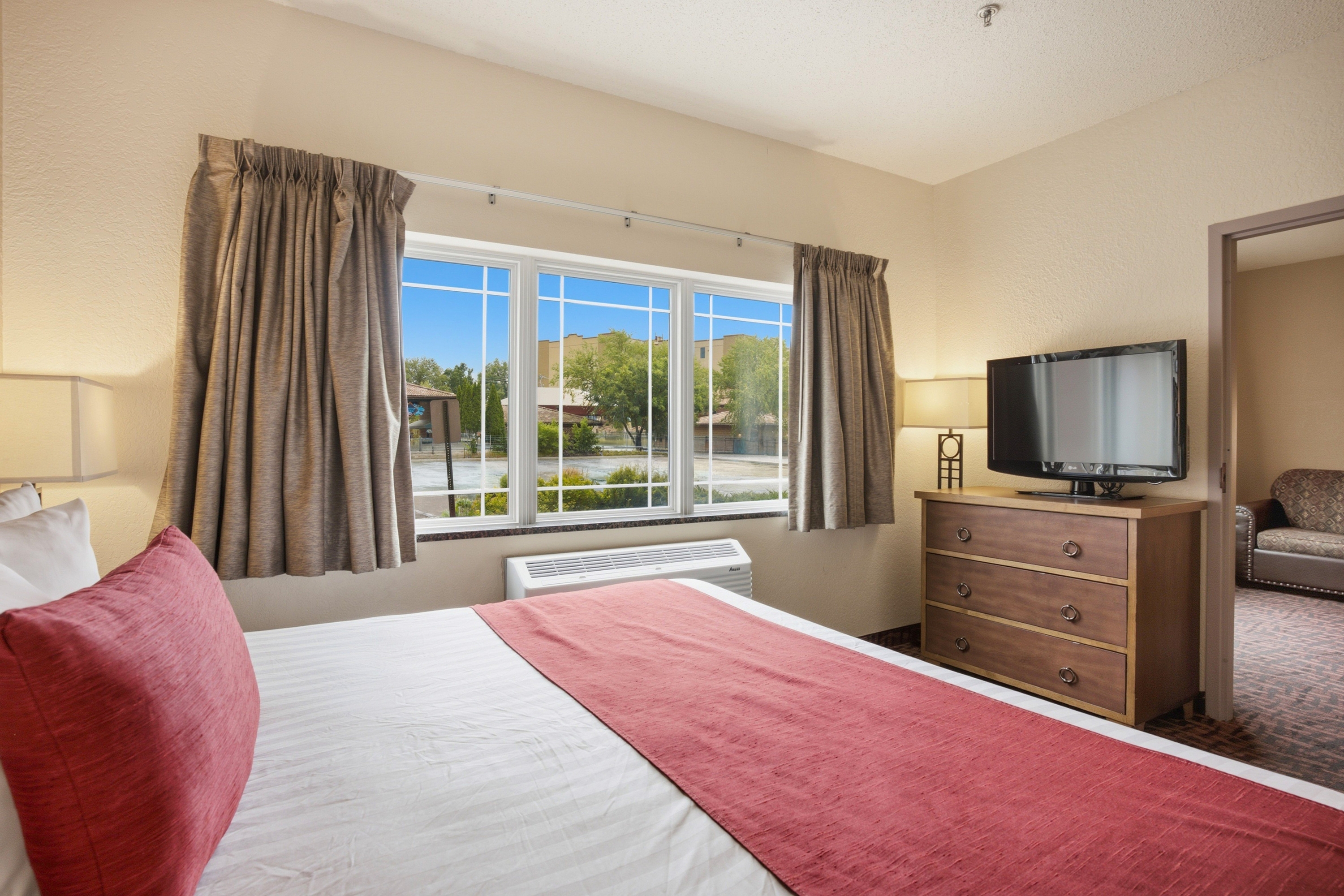 Guest room at the Chula Vista Resort, Trademark Collection by Wyndham in Wisconsin Dells, Wisconsin