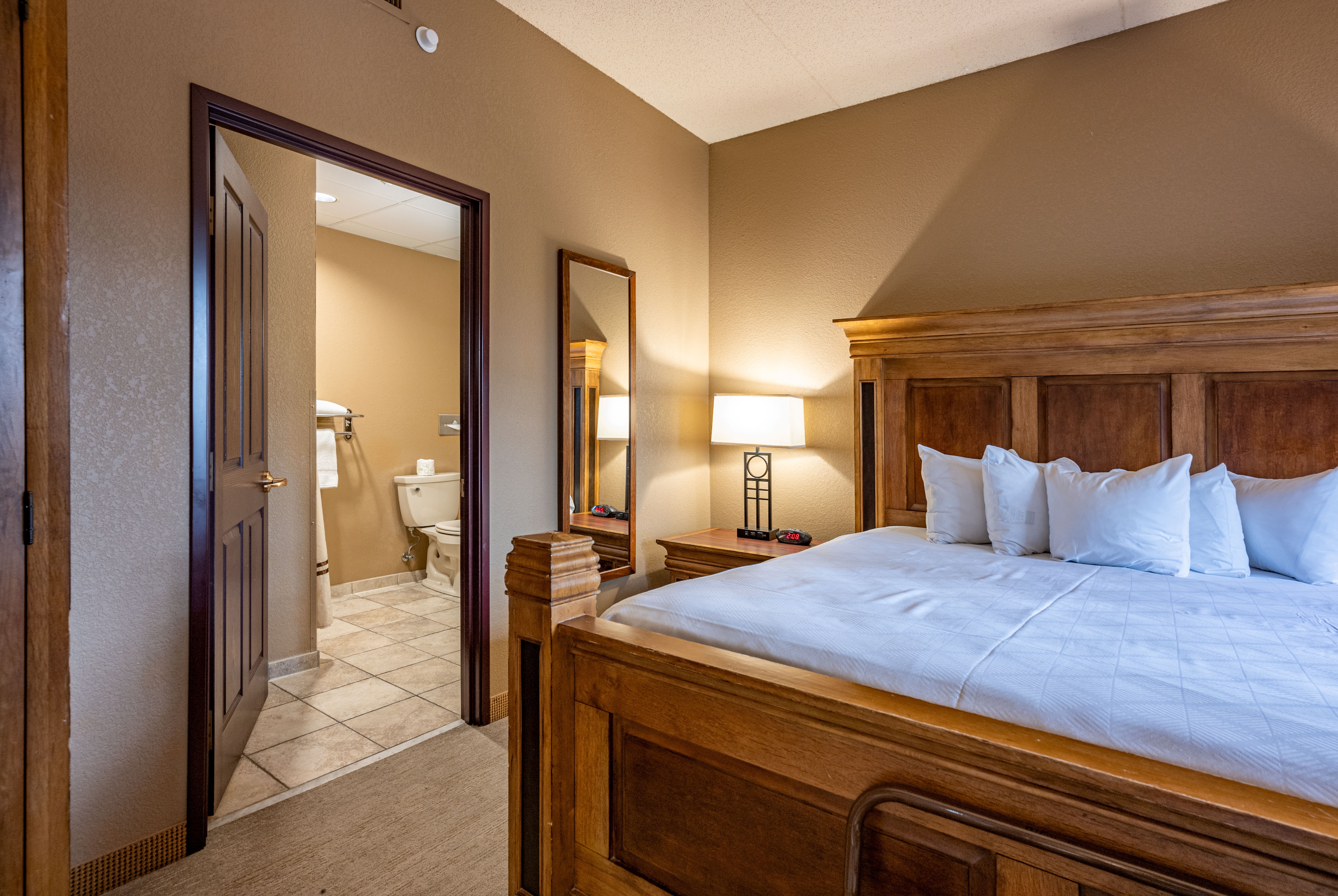 Guest room at the Chula Vista Resort, Trademark Collection by Wyndham in Wisconsin Dells, Wisconsin