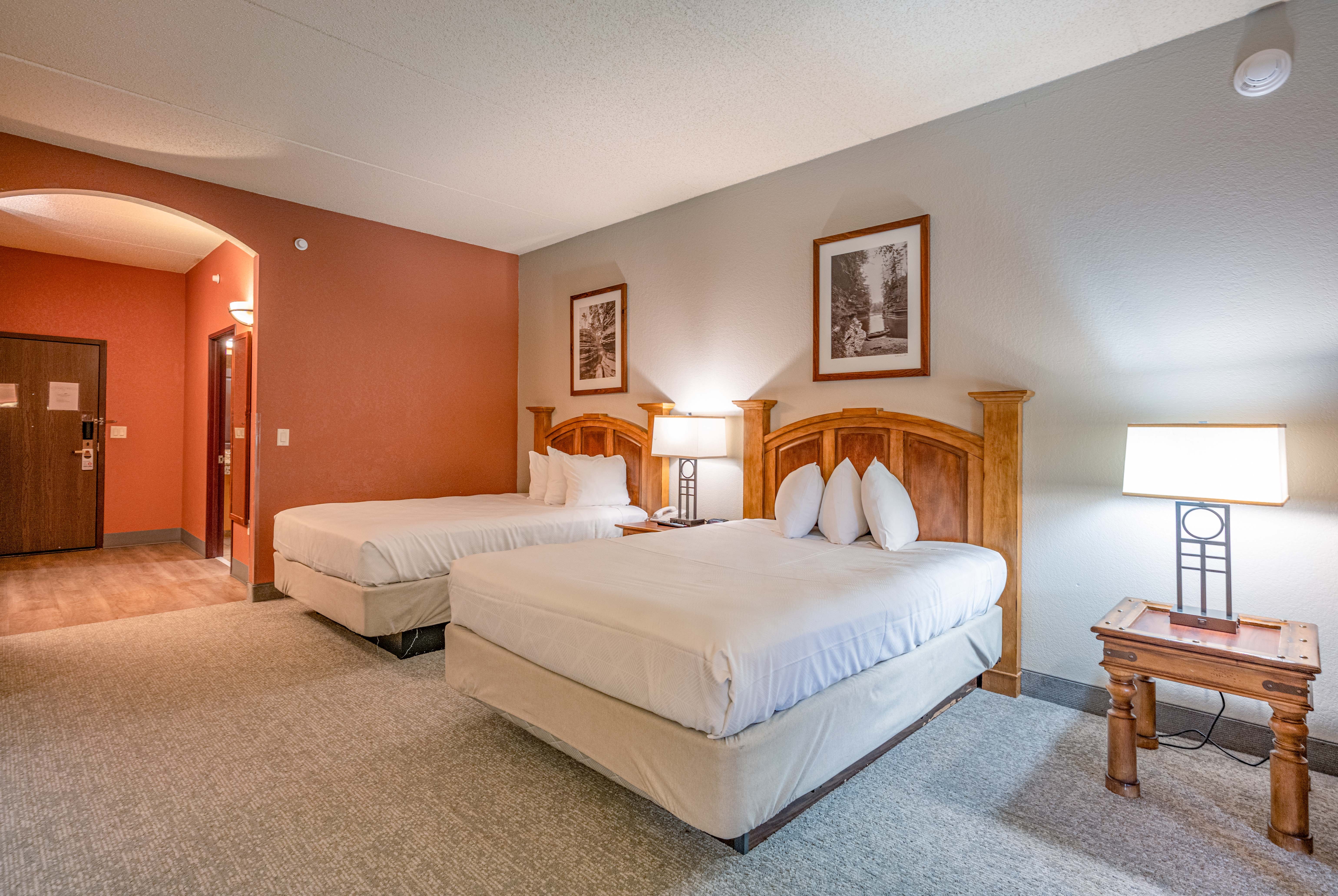 Guest room at the Chula Vista Resort, Trademark Collection by Wyndham in Wisconsin Dells, Wisconsin