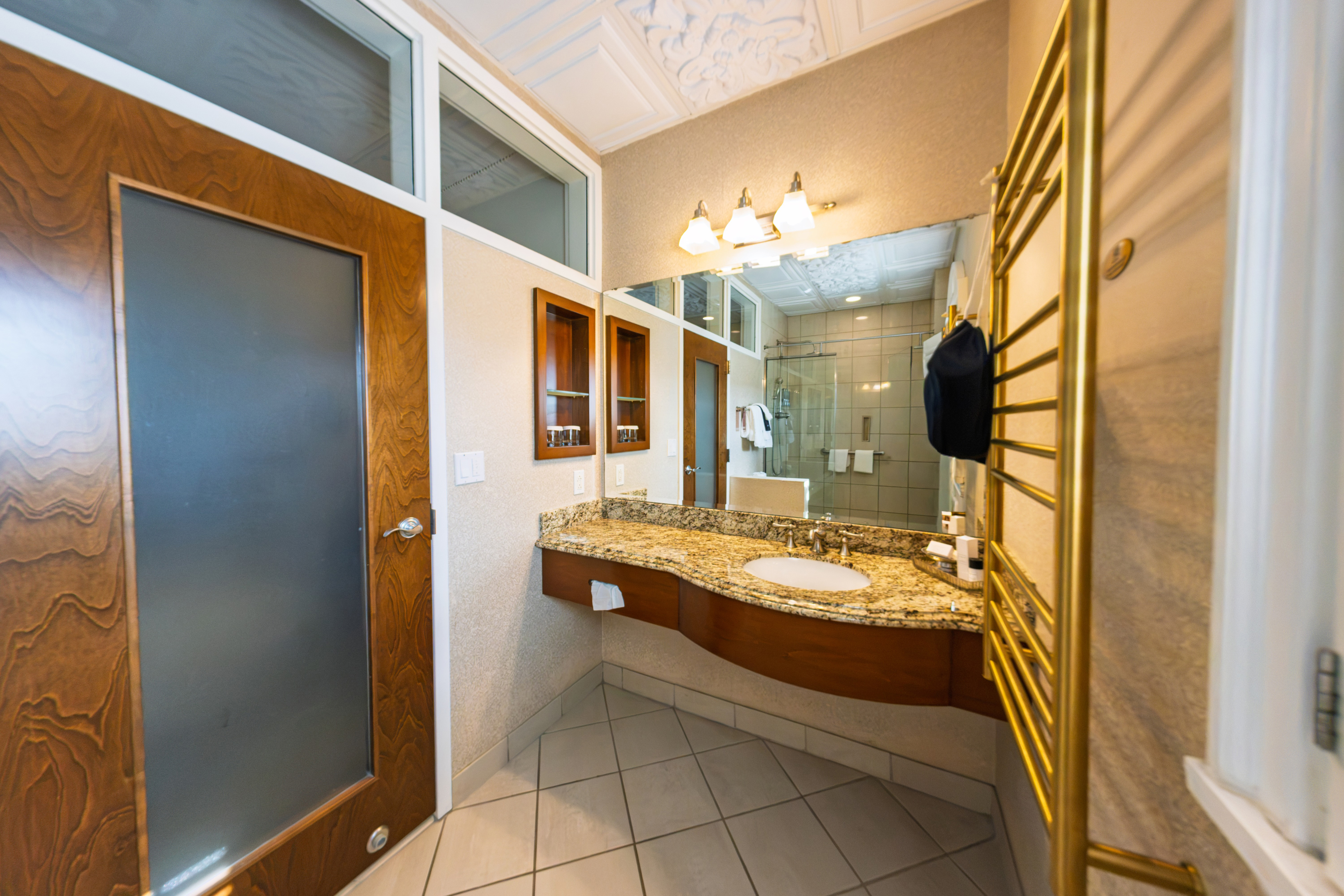 Guest room bath at the The Blennerhassett Giovanni Hotel, Trademark Coll. by Wyndha in Parkersburg, West Virginia