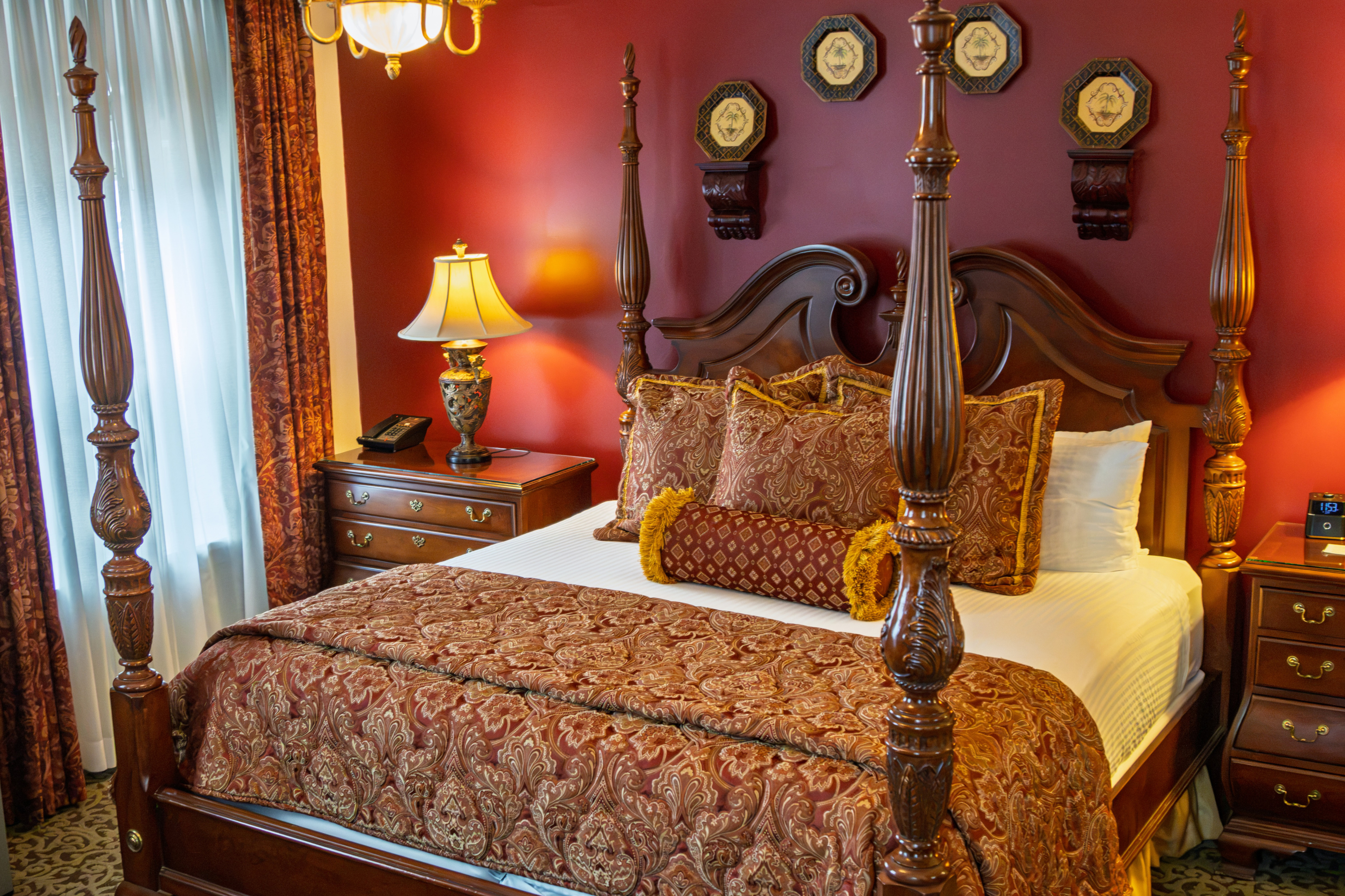 Guest room at the The Blennerhassett Giovanni Hotel, Trademark Coll. by Wyndha in Parkersburg, West Virginia