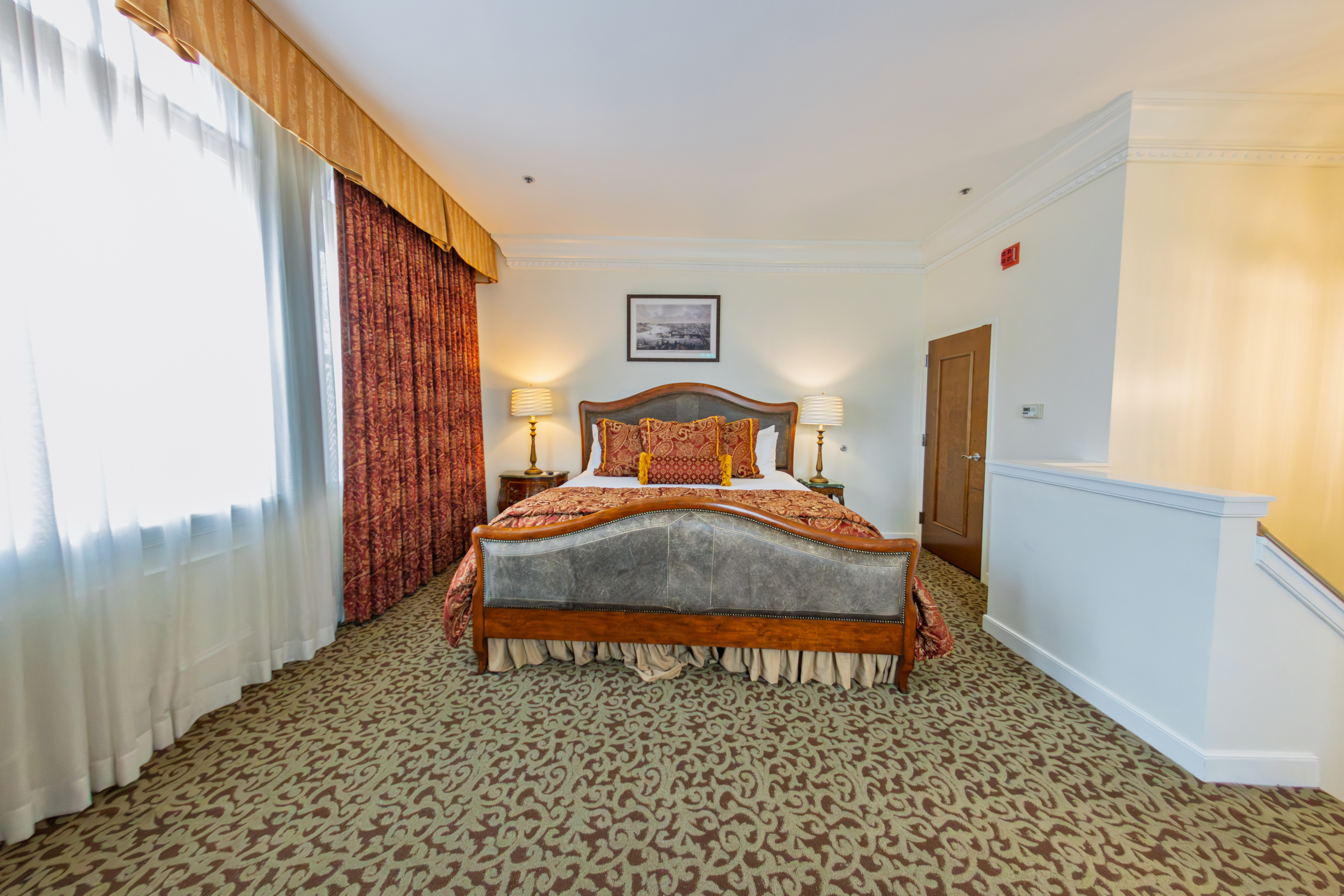 Guest room at the The Blennerhassett Giovanni Hotel, Trademark Coll. by Wyndha in Parkersburg, West Virginia