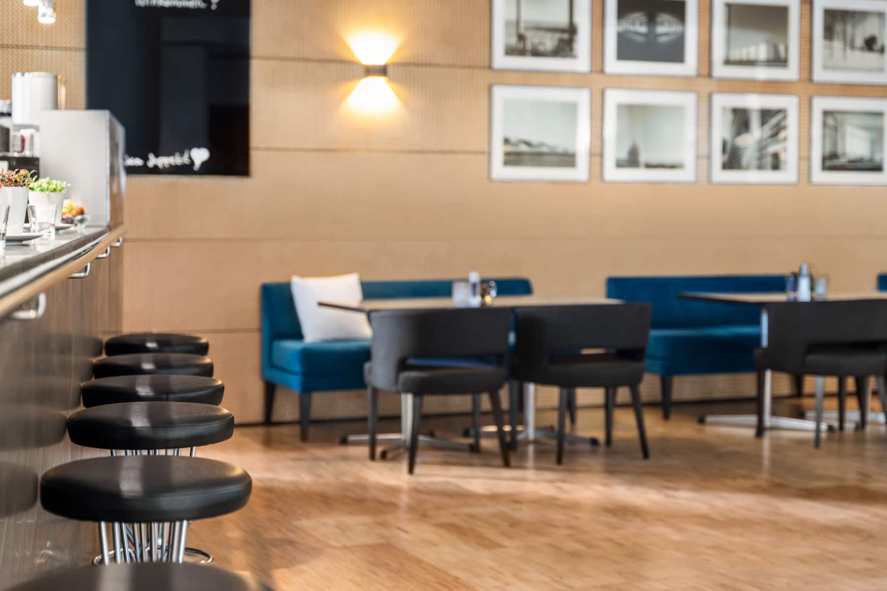 Bar at Vienna House by Wyndham Martinspark Dornbirn in Dornbirn, Other than US/Canada