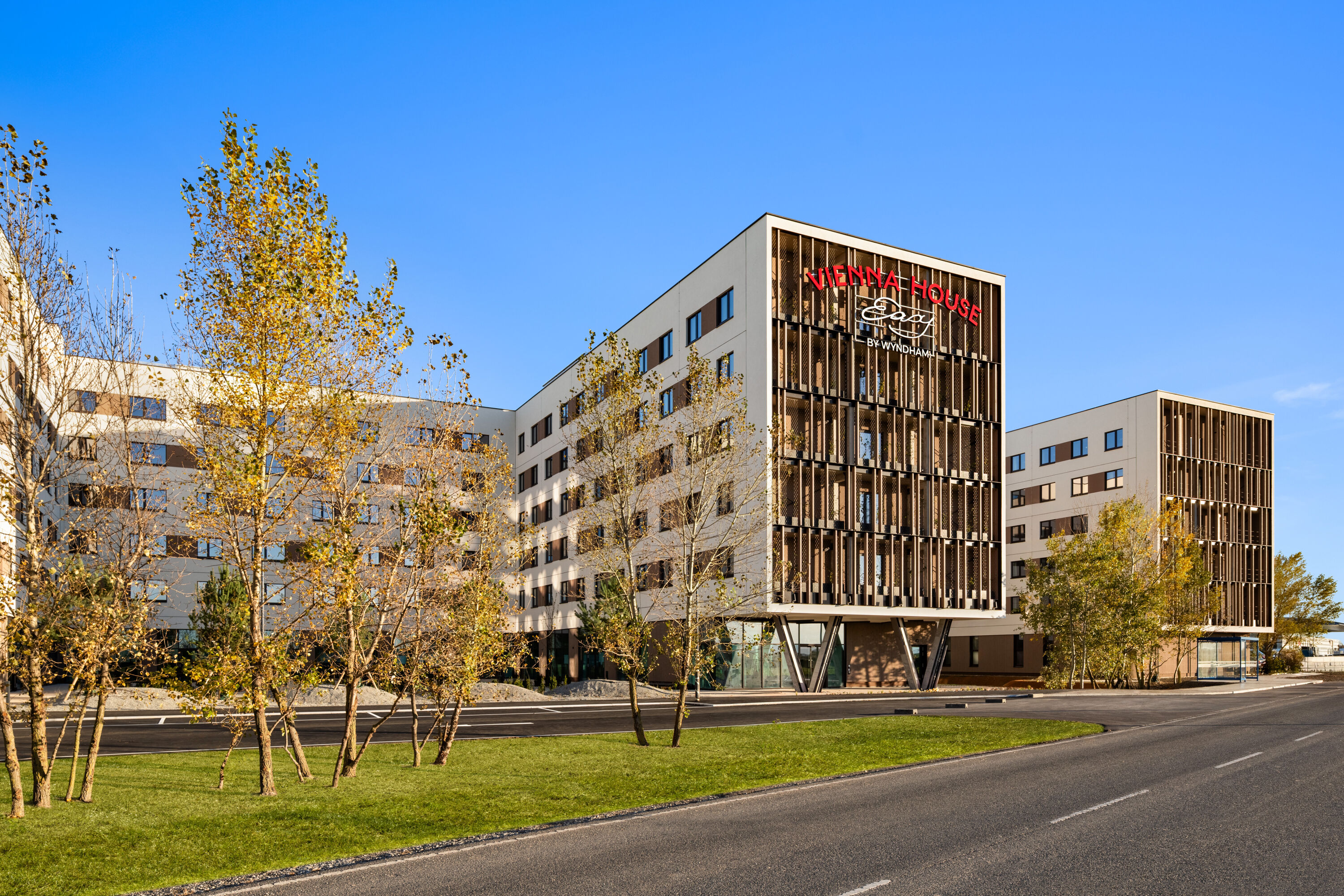 Exterior of Vienna House Easy by Wyndham Vienna Airport hotel in Schwechat, Other than US/Canada
