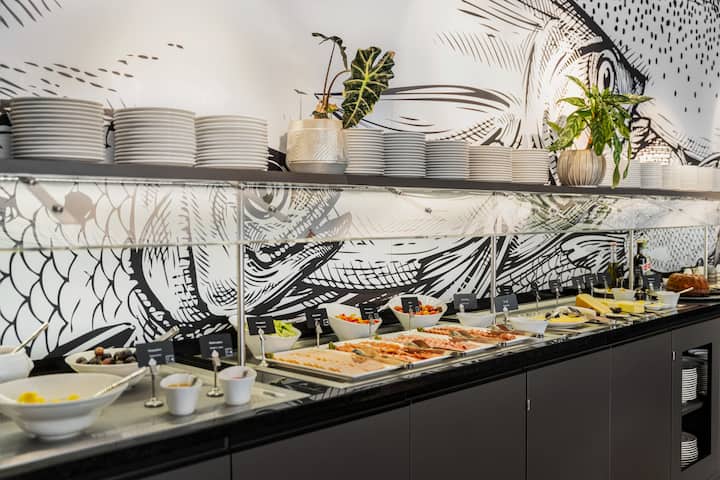 Free breakfast at Vienna House by Wyndham Zur Bleiche Schaffhausen in Schaffhausen, Other than US/Canada
