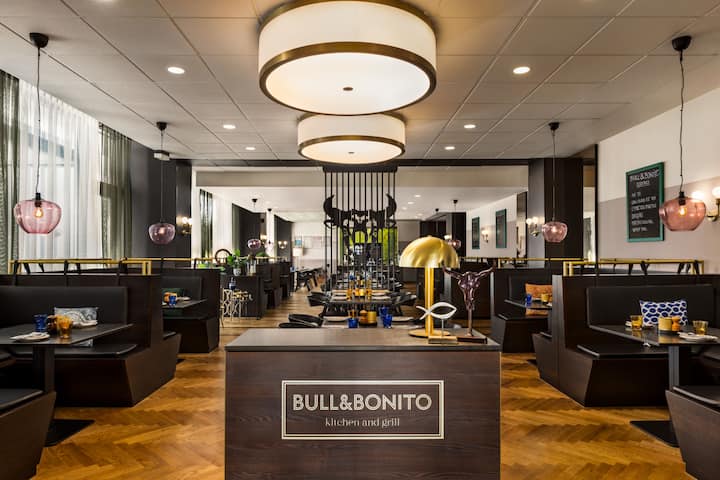 Vienna House by Wyndham Diplomat Prague restaurant in Prague, Other than US/Canada