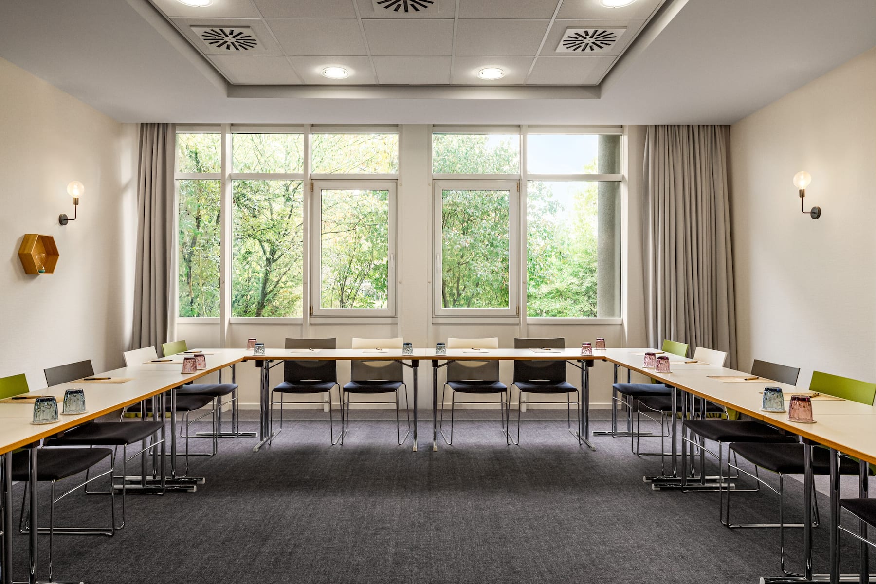 U-shape meeting room at Vienna House Easy by Wyndham Amberg in Amberg, Other than US/Canada