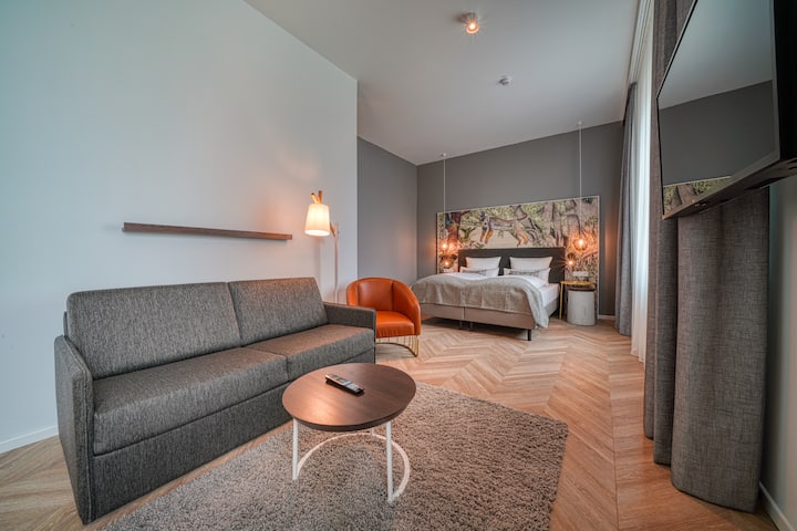 Guest room at the Vienna House Easy by Wyndham Augsburg in Augsburg, Other than US/Canada