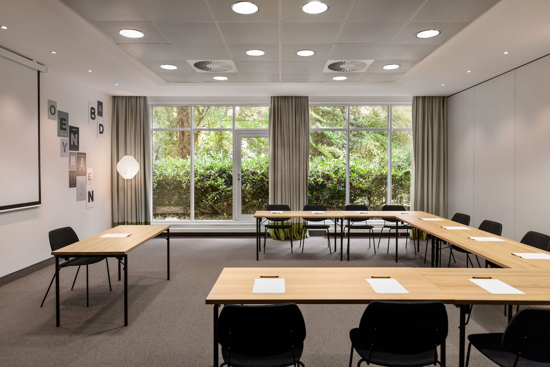 U-shape meeting room at Vienna House Easy by Wyndham Bad Oeynhausen in Bad Oeynhausen, Other than US/Canada