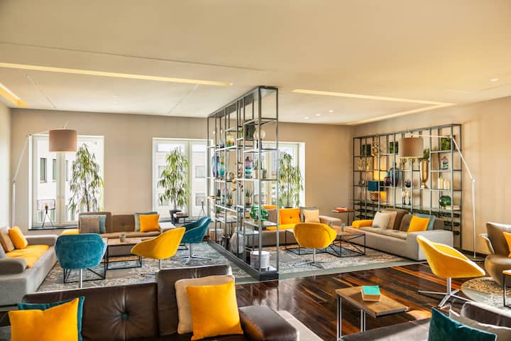 Bar at Vienna House by Wyndham Andel's Berlin in Berlin, Other than US/Canada
