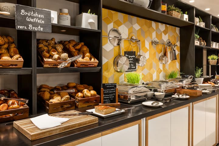 Free breakfast at Vienna House by Wyndham Andel's Berlin in Berlin, Other than US/Canada