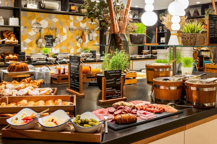 Free breakfast at Vienna House by Wyndham Andel's Berlin in Berlin, Other than US/Canada