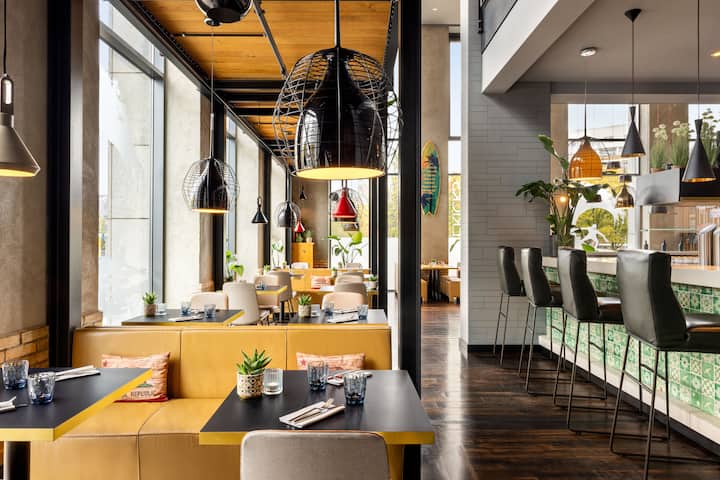 Vienna House by Wyndham Andel's Berlin restaurant in Berlin, Other than US/Canada