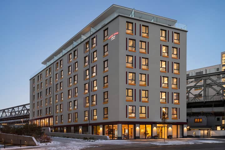 Exterior of Vienna House Easy by Wyndham Berlin Potsdamer Platz hotel in Berlin, Other than US/Canada