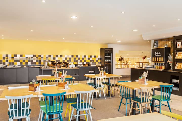 Free breakfast at Vienna House Easy by Wyndham Coburg in Coburg, Other than US/Canada
