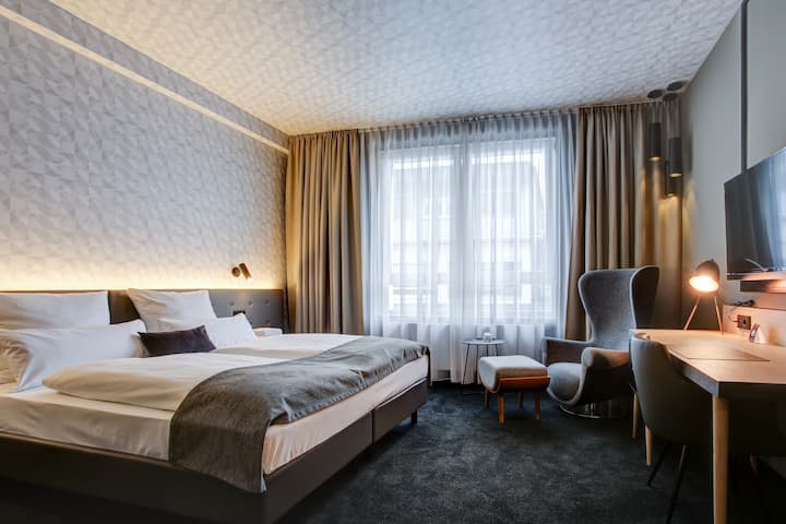 Guest room at the Vienna House Easy by Wyndham Dortmund in Dortmund, Other than US/Canada