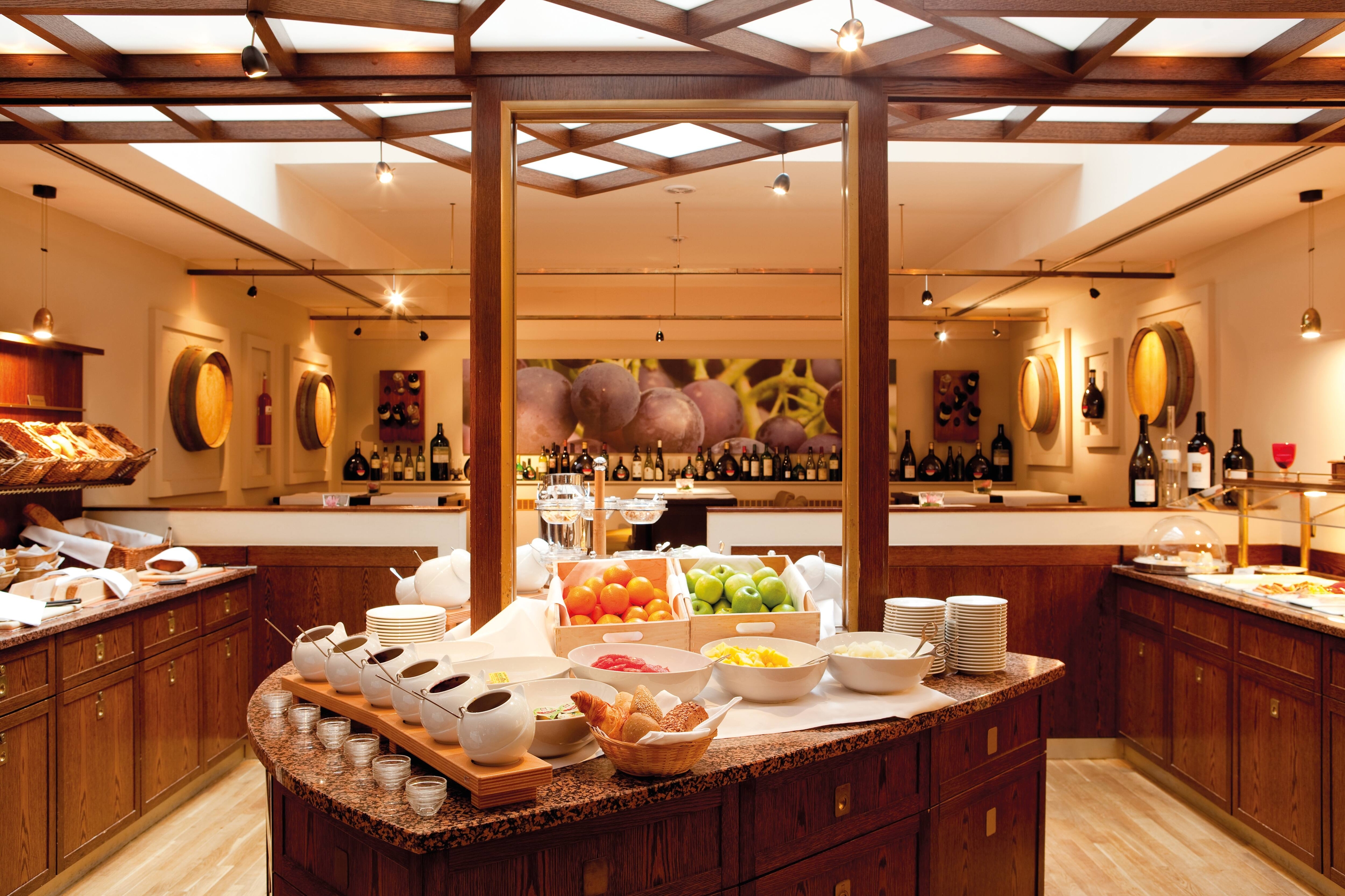 Vienna House by Wyndham Thuringer Hof Eisenach restaurant breakfast area close up in Eisenach, Other than US/Canada