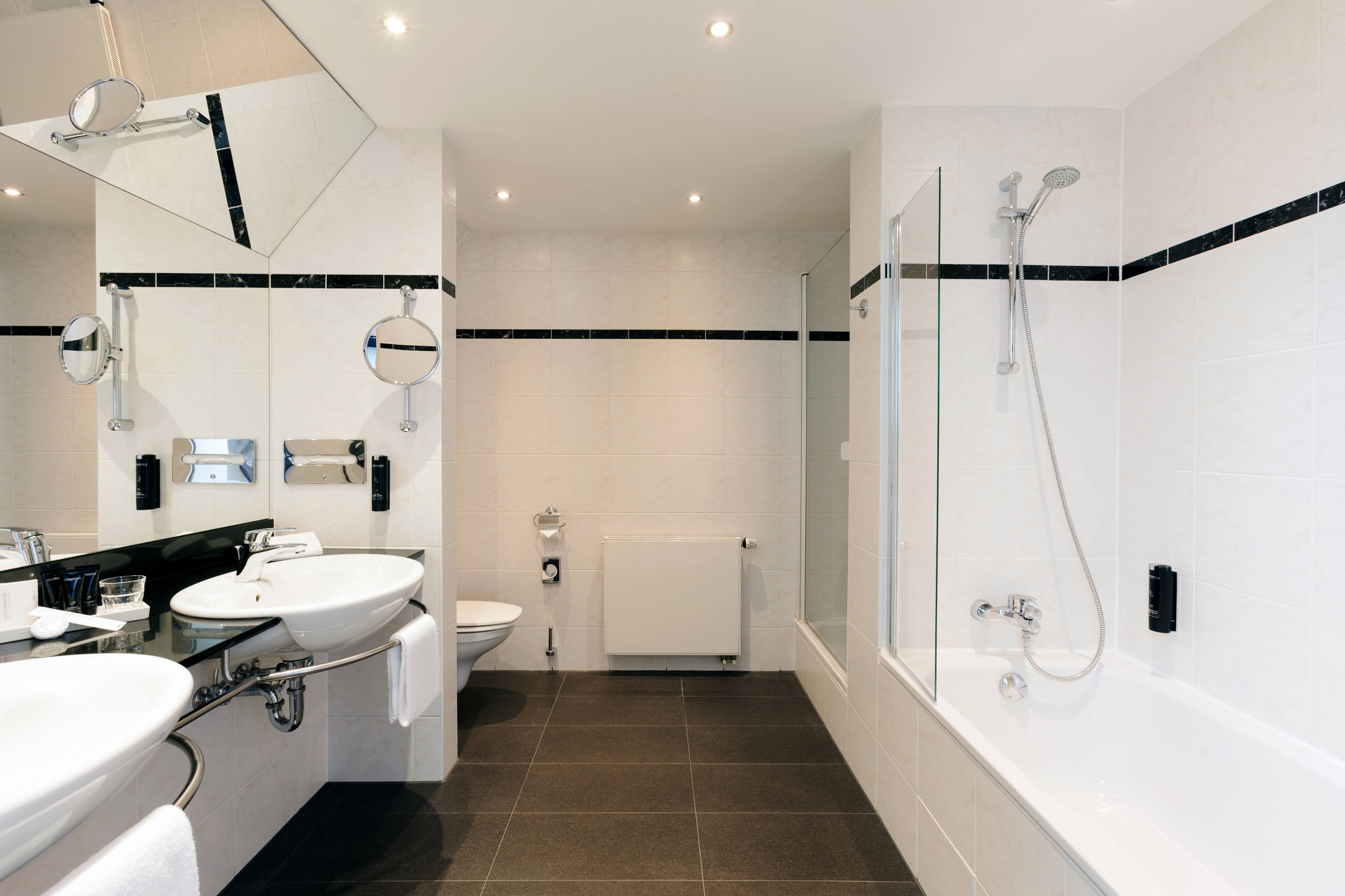 Guest room bath at the Vienna House by Wyndham Thuringer Hof Eisenach in Eisenach, Other than US/Canada