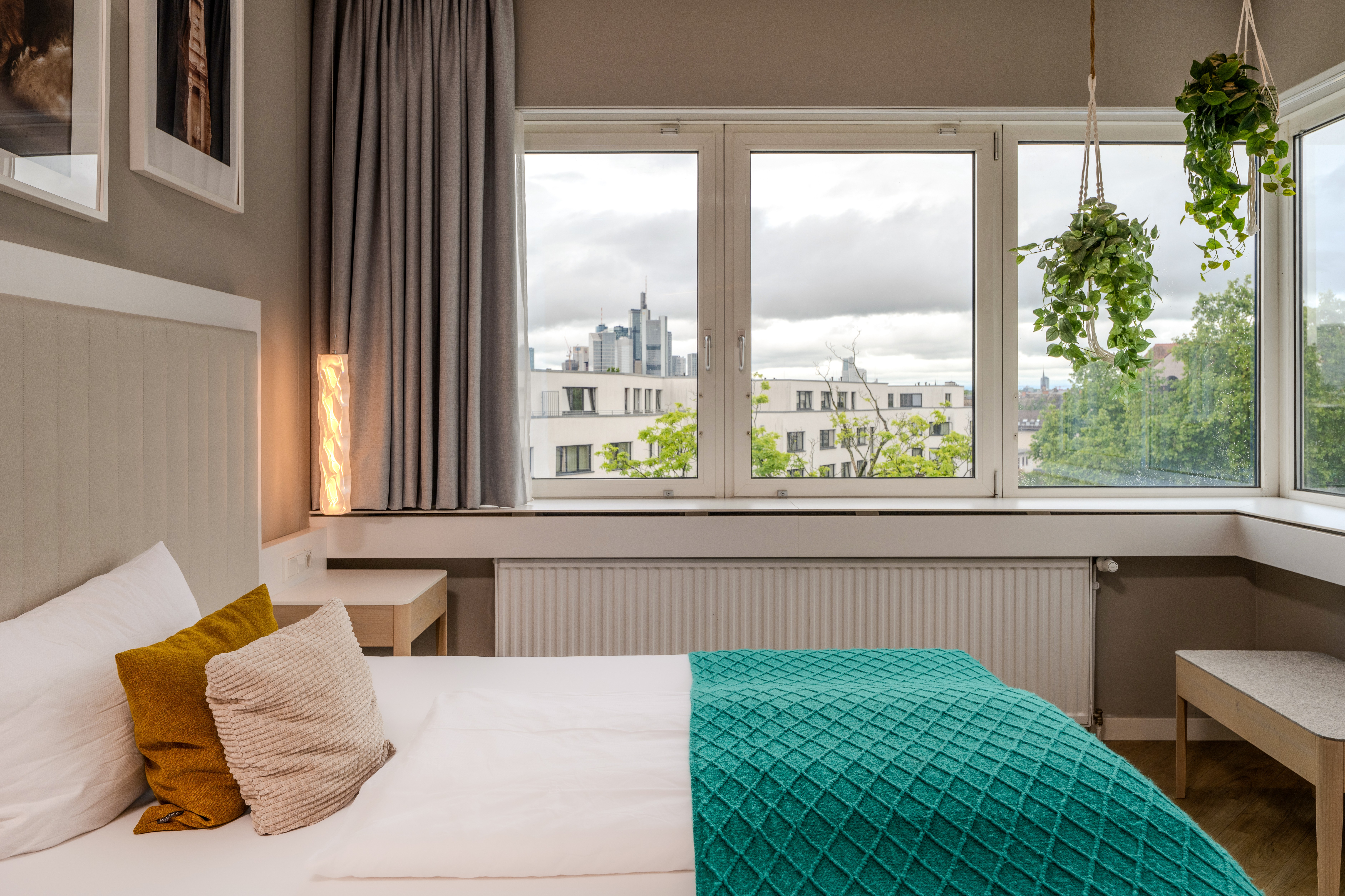 Guest room at the Vienna House by Wyndham Frankfurt South in Frankfurt am Main, Other than US/Canada