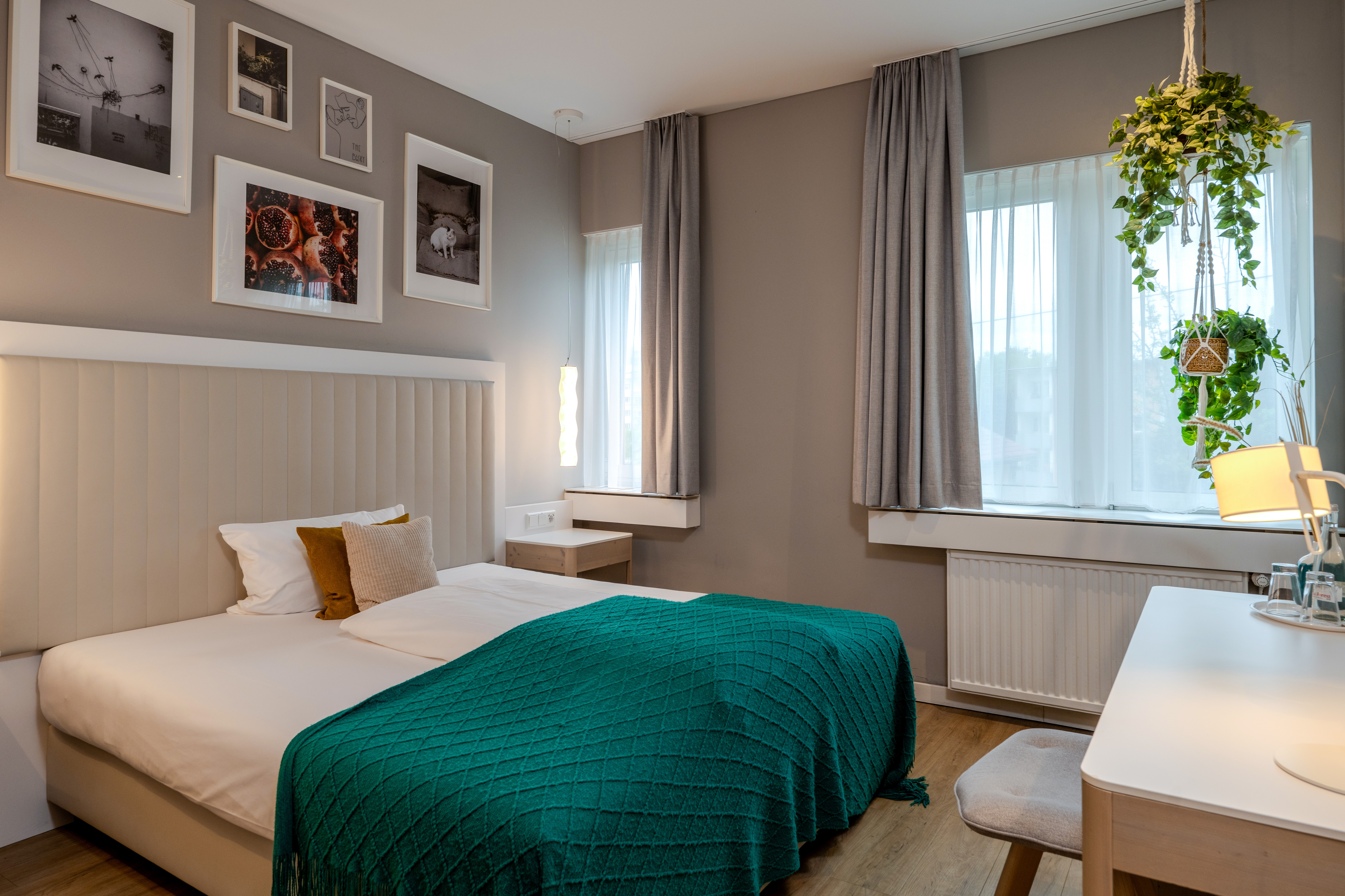 Guest room at the Vienna House by Wyndham Frankfurt South in Frankfurt am Main, Other than US/Canada