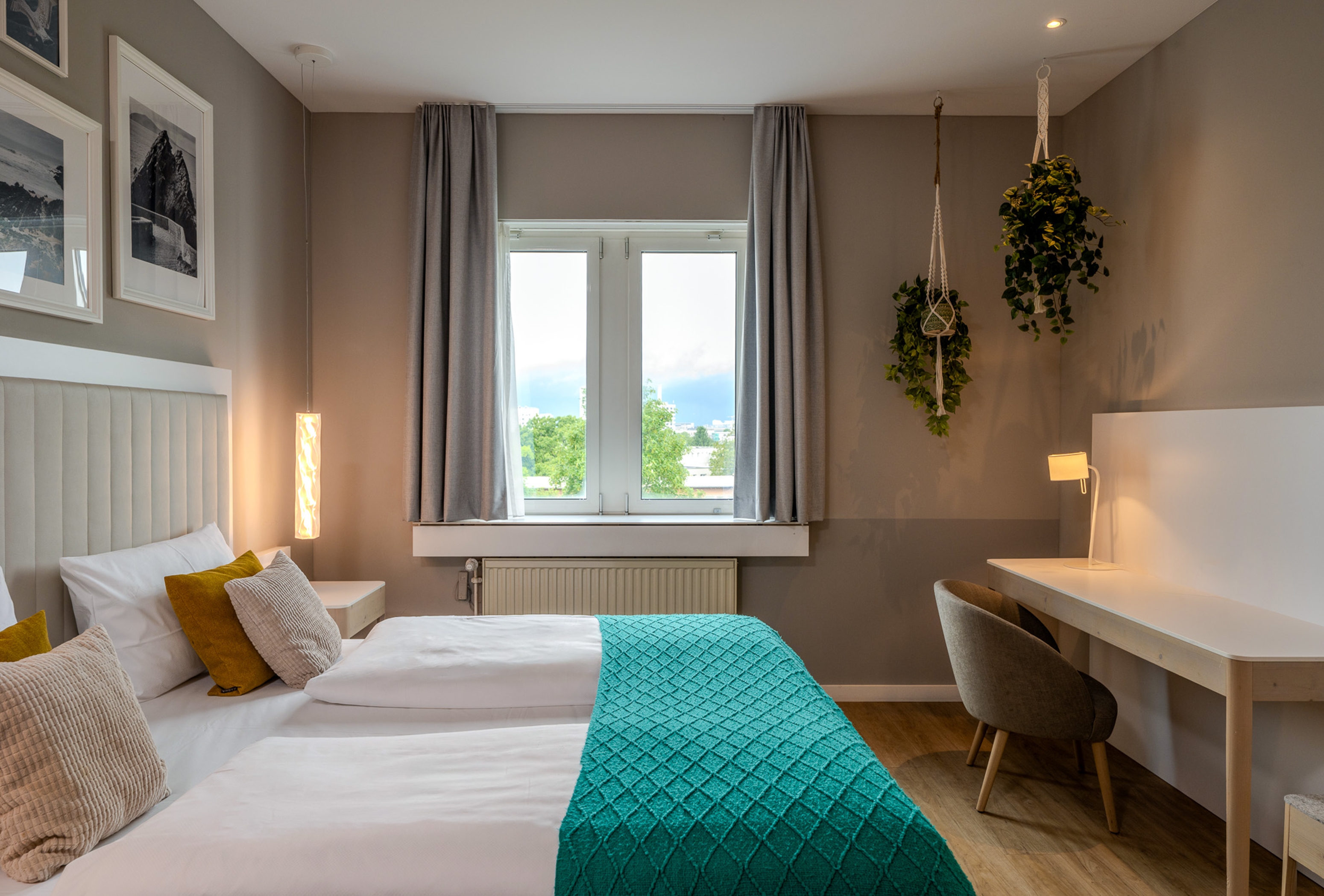 Guest room at the Vienna House by Wyndham Frankfurt South in Frankfurt am Main, Other than US/Canada