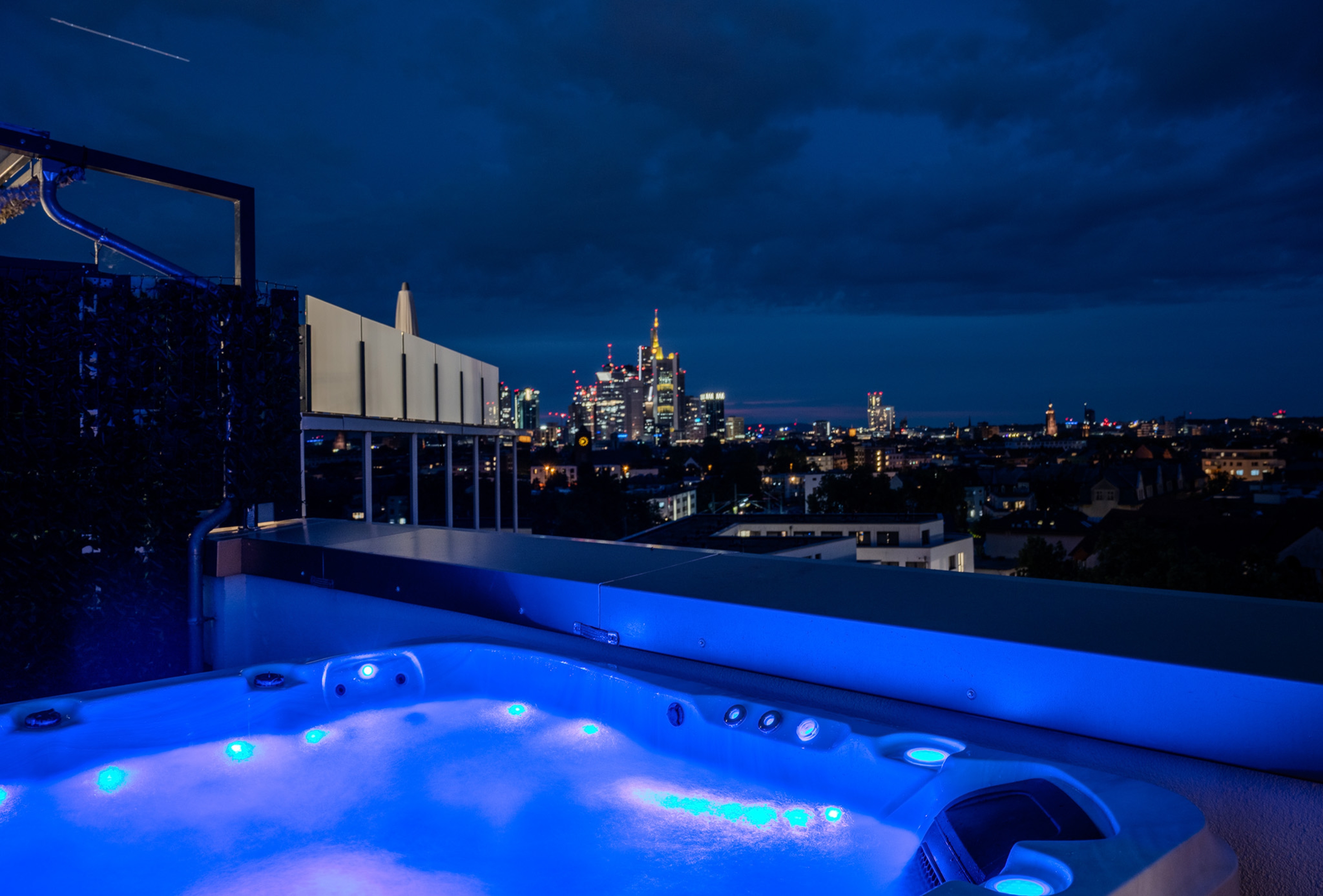 Hot tub at the Vienna House by Wyndham Frankfurt South in Frankfurt am Main, Other than US/Canada