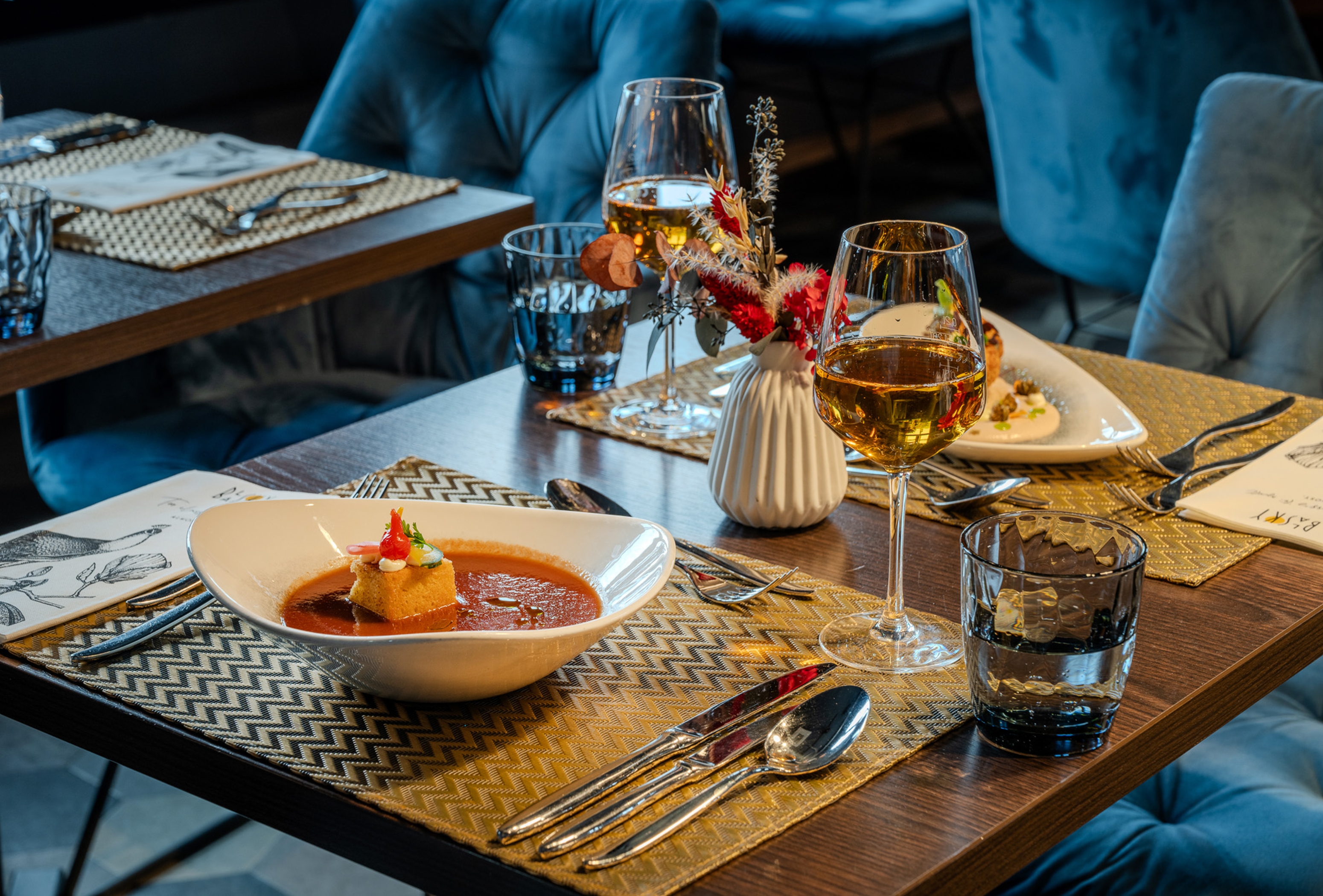 Vienna House by Wyndham Frankfurt South restaurant in Frankfurt am Main, Other than US/Canada