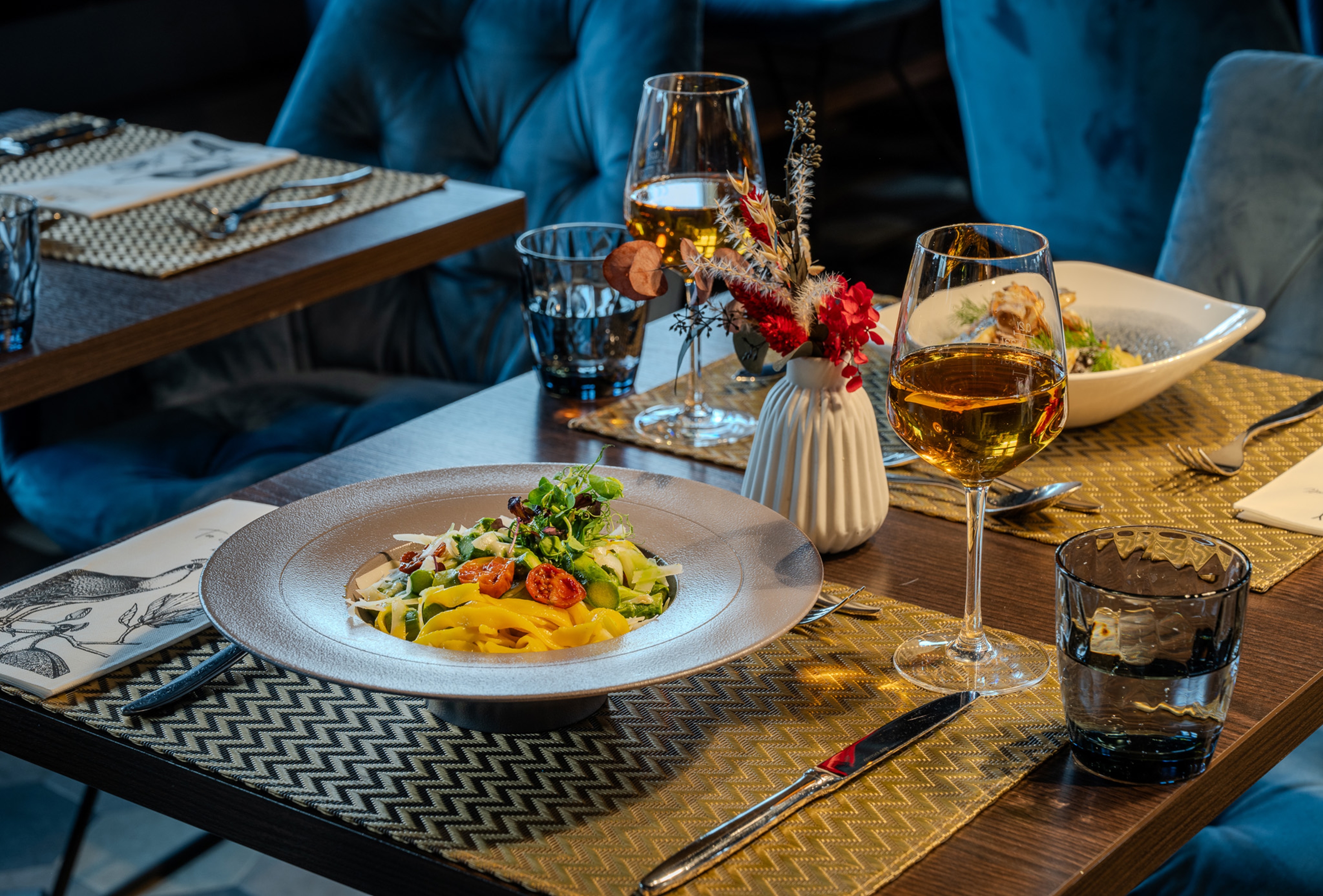 Vienna House by Wyndham Frankfurt South restaurant in Frankfurt am Main, Other than US/Canada