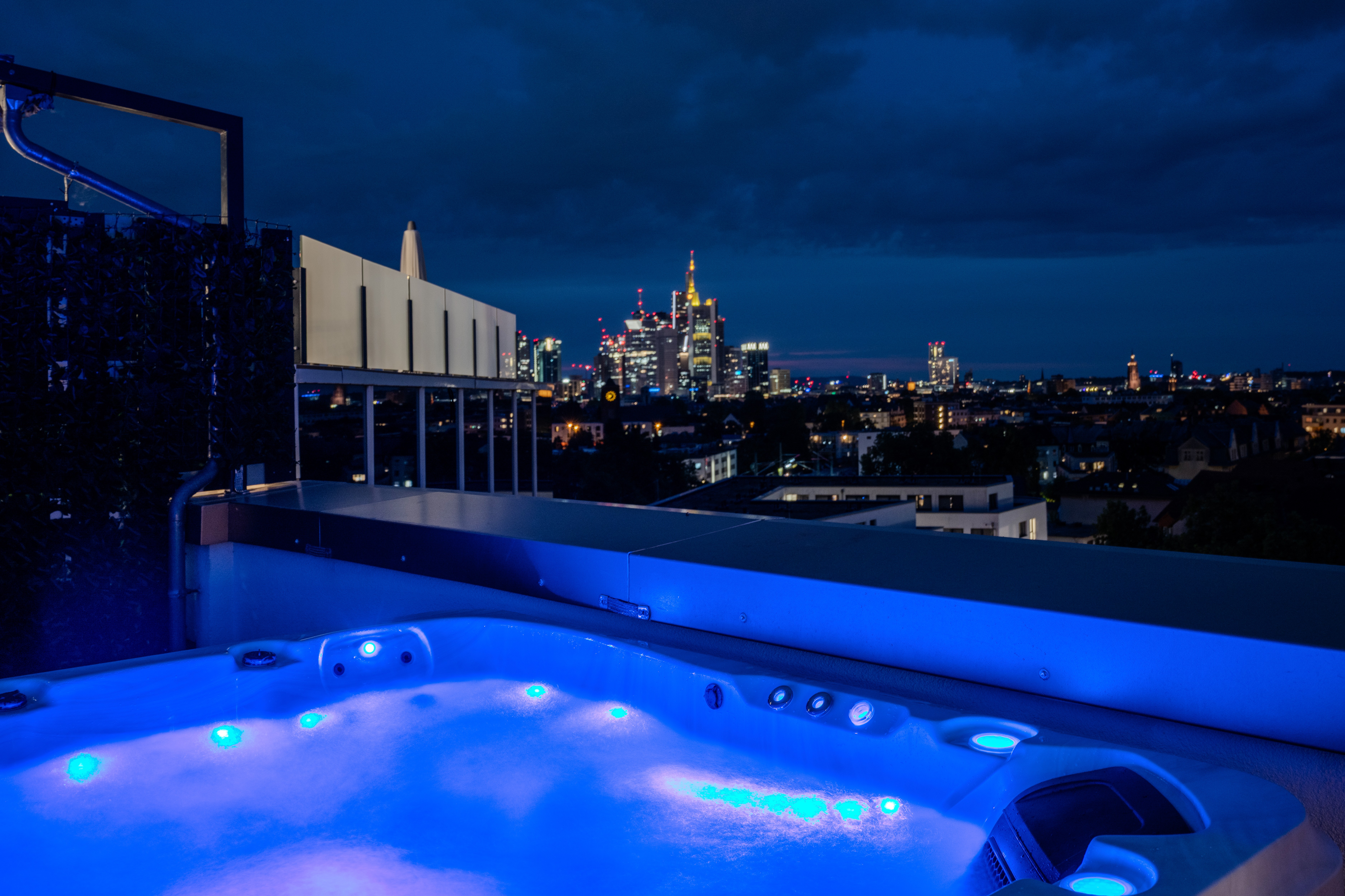 Vienna House by Wyndham Frankfurt South suite in Frankfurt am Main, Other than US/Canada