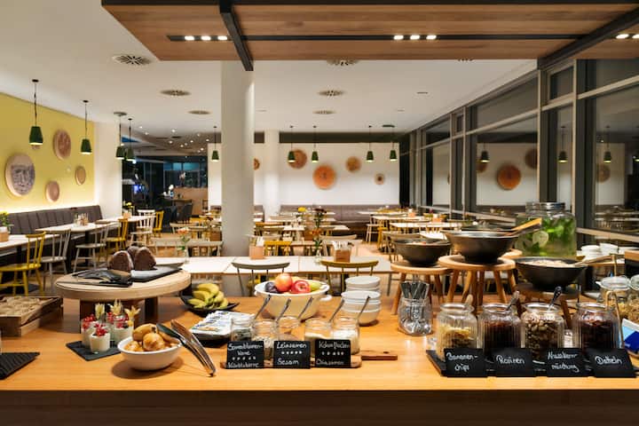 Free breakfast at Vienna House Easy by Wyndham Gunzburg in Gunzburg, Other than US/Canada
