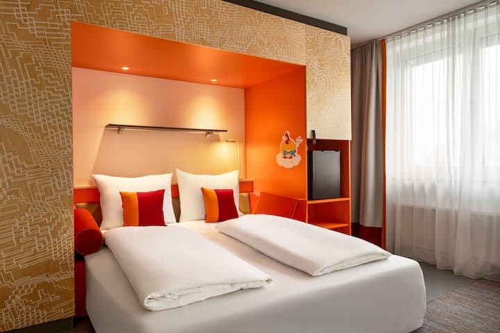 Guest room at the Vienna House Easy by Wyndham Gunzburg in Gunzburg, Other than US/Canada