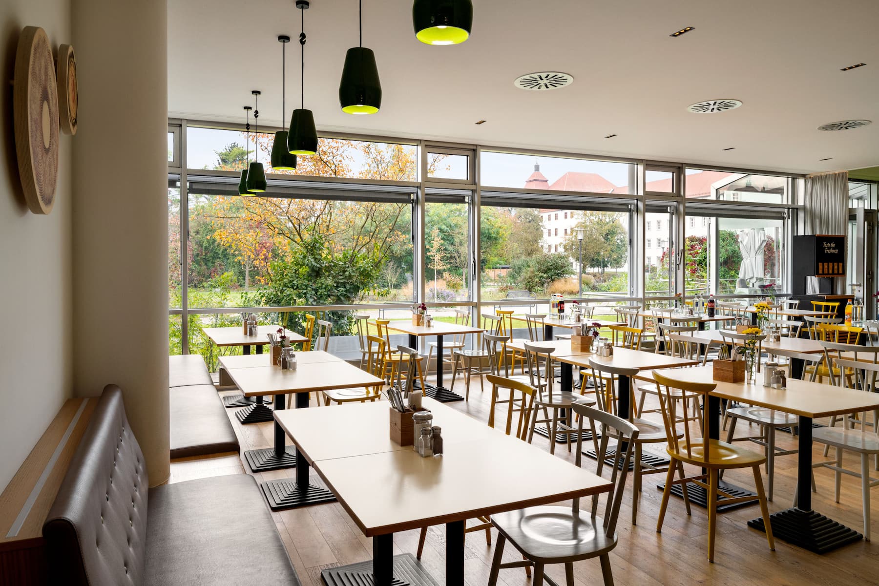 Vienna House Easy by Wyndham Gunzburg restaurant in Gunzburg, Other than US/Canada